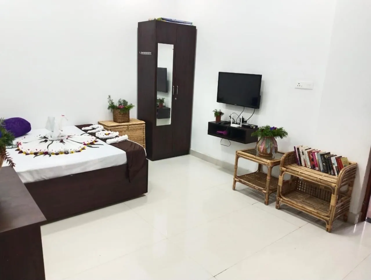 Bed in 4REST INN PRIVATE LIMITED