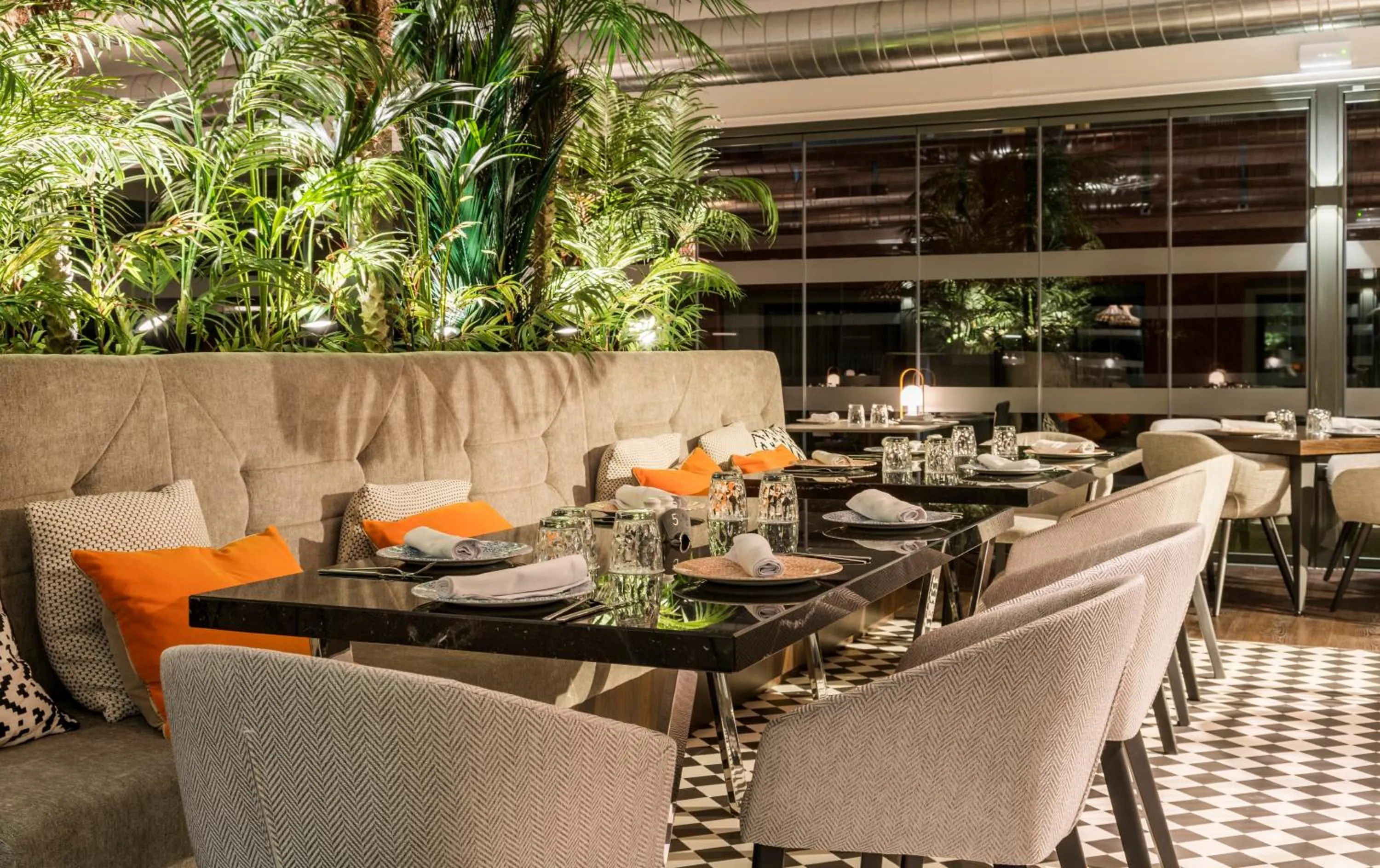 Restaurant/places to eat in Ilunion Calas de Conil