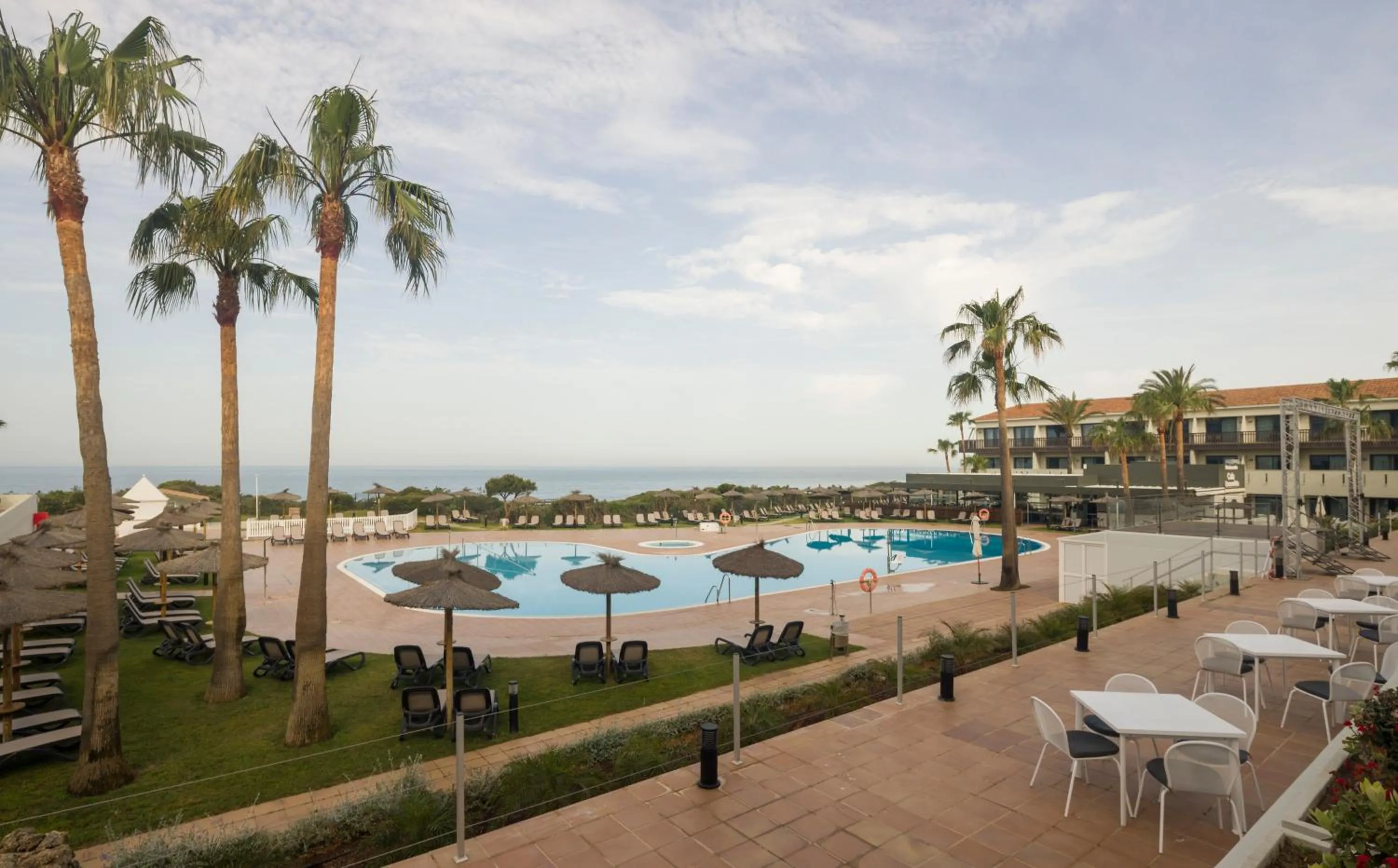 Swimming pool in Ilunion Calas de Conil