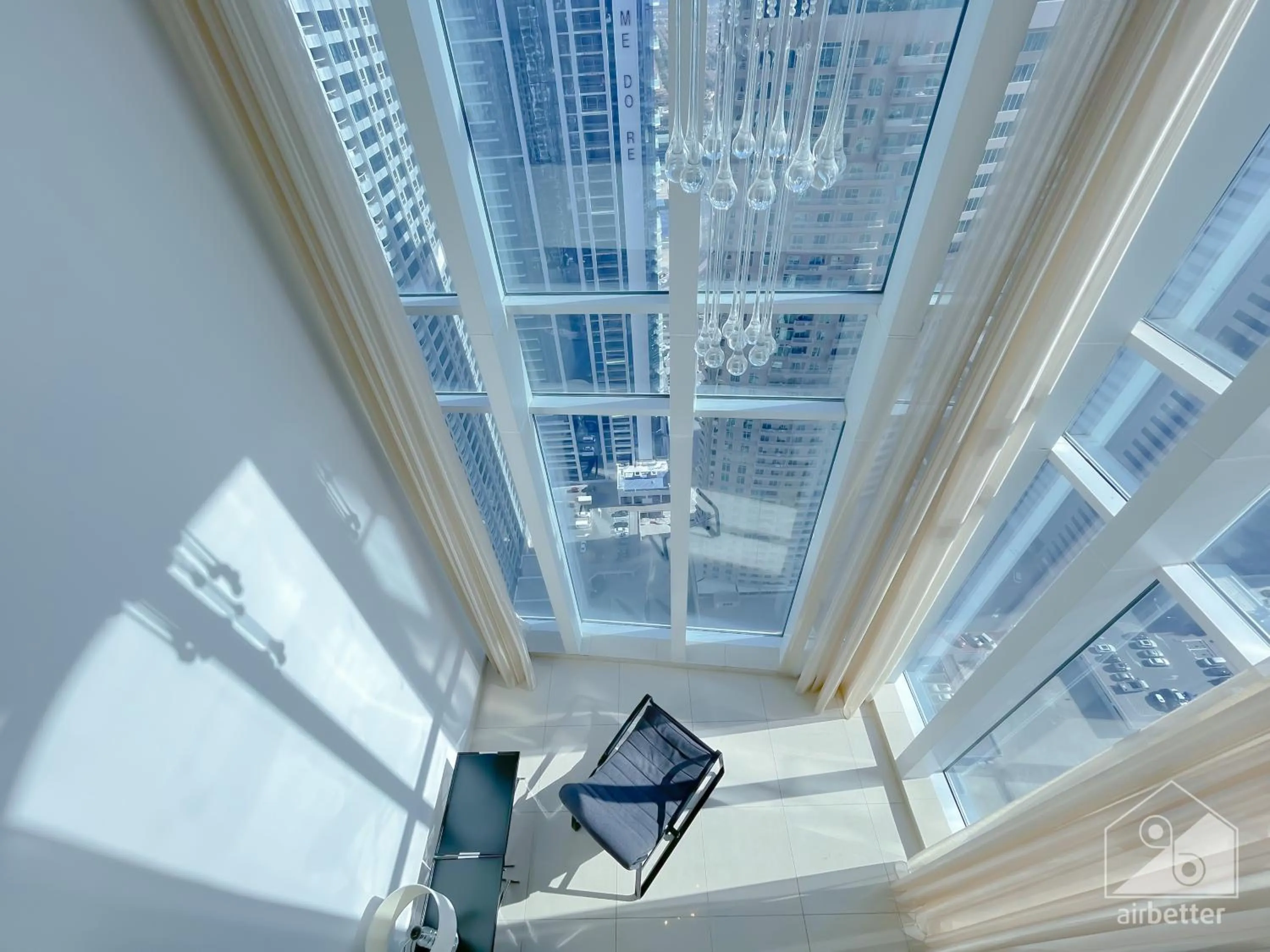 Balcony/Terrace in Luxurious Loft with stunning views Dubai