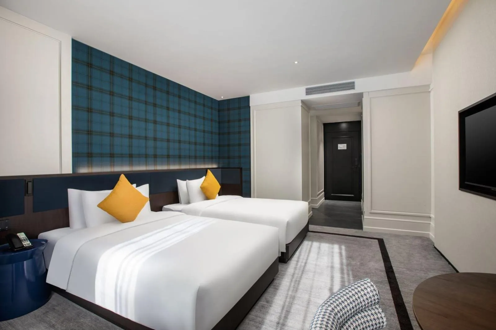 Bed in Wingate By Wyndham Wuhan Optics Valley