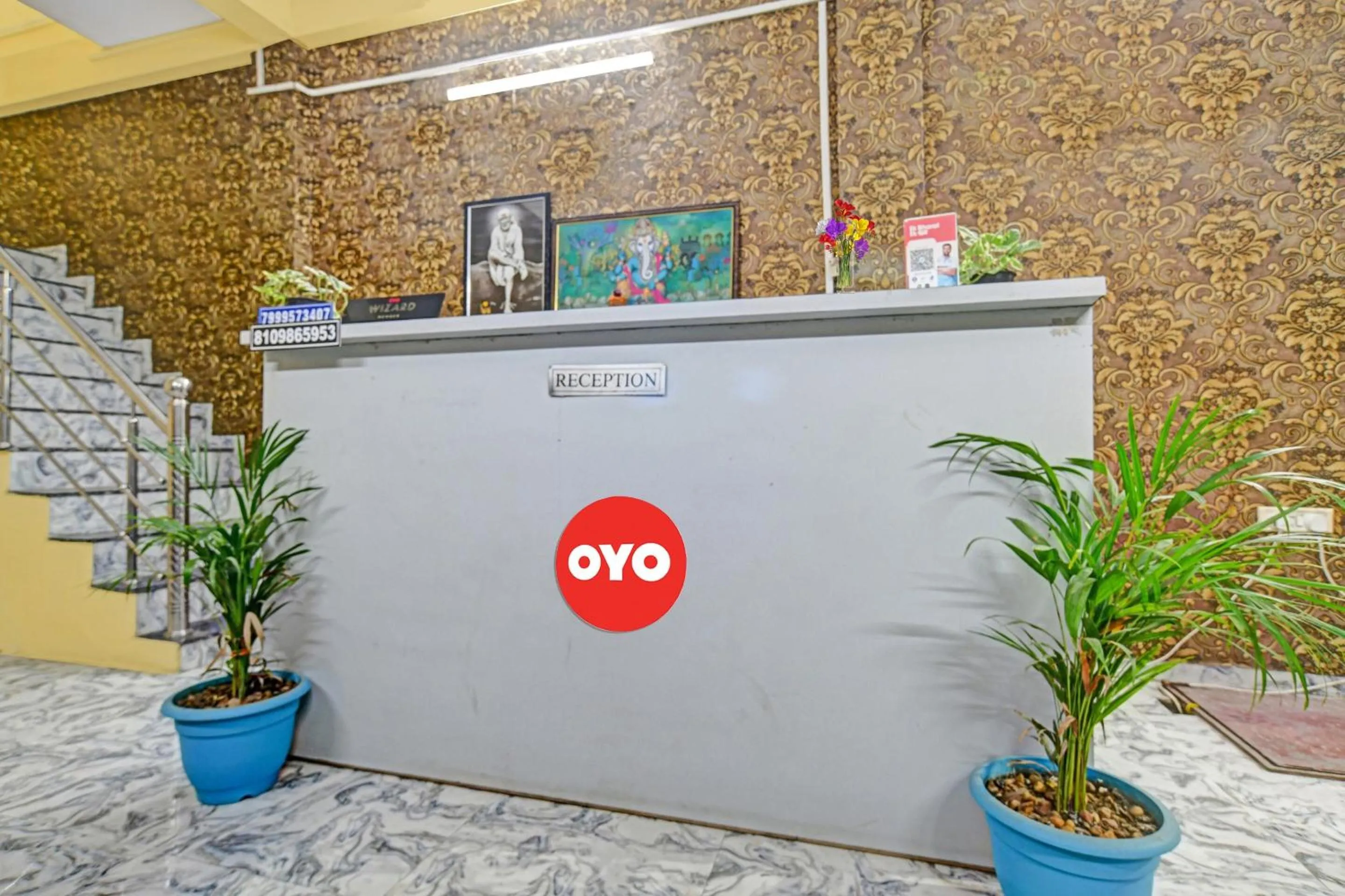 Lobby or reception in Hotel O Honey Palace In