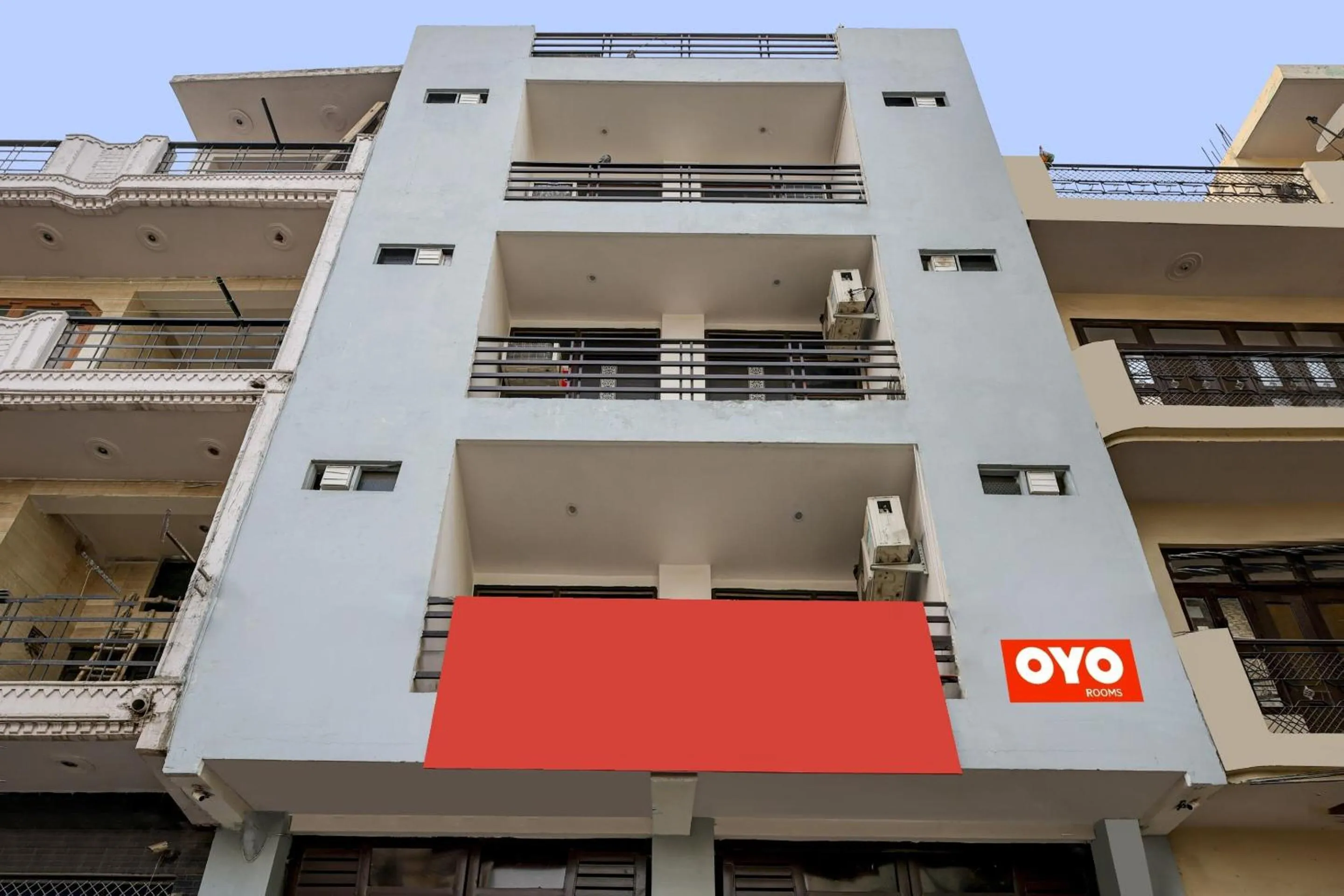 Facade/entrance in Hotel O Relax Inn