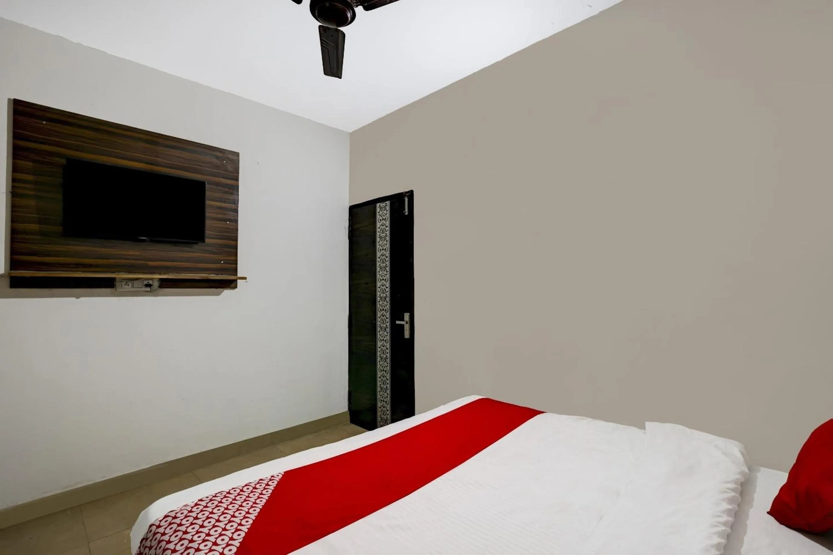 Bedroom in Hotel O Relax Inn