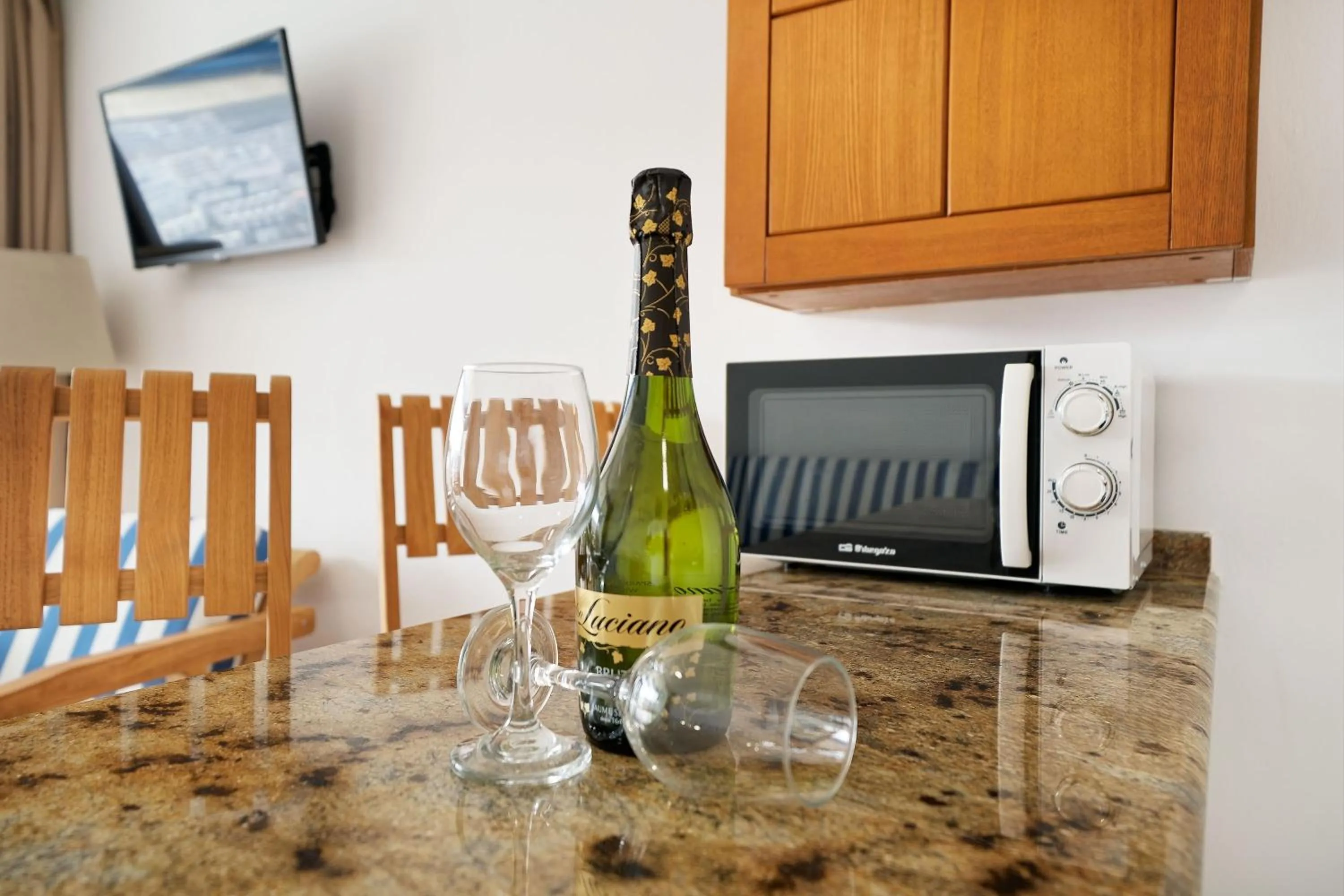 Kitchen or kitchenette in Aparthotel Maracaibo