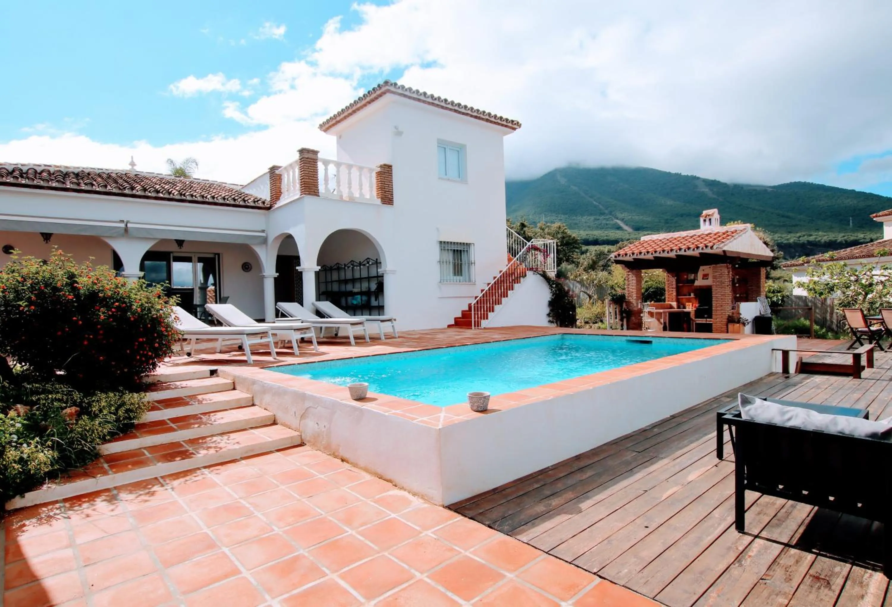 Swimming pool in Ayma Casa Sierra Verde