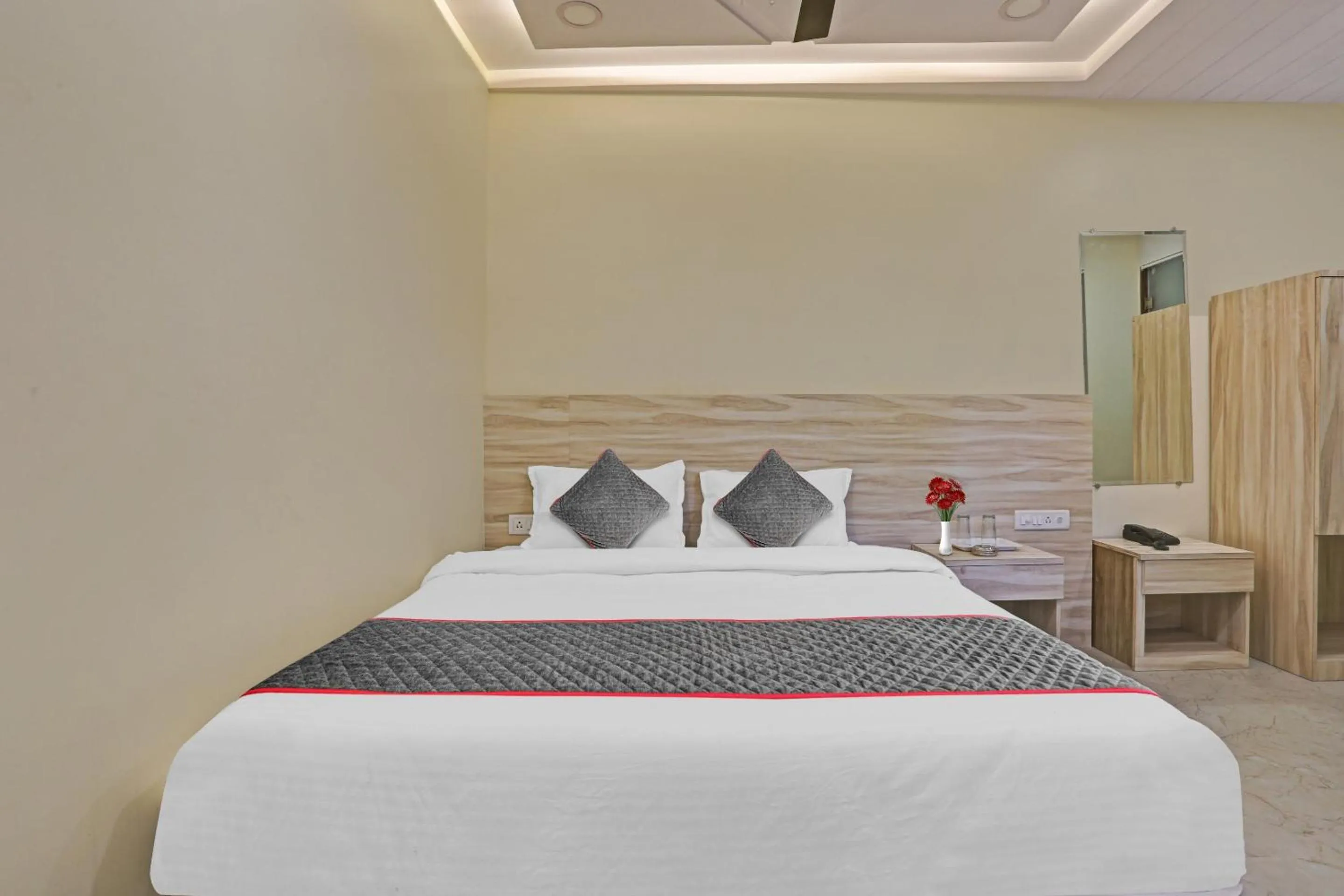 Bedroom, Bed in Hotel O Kiwi International