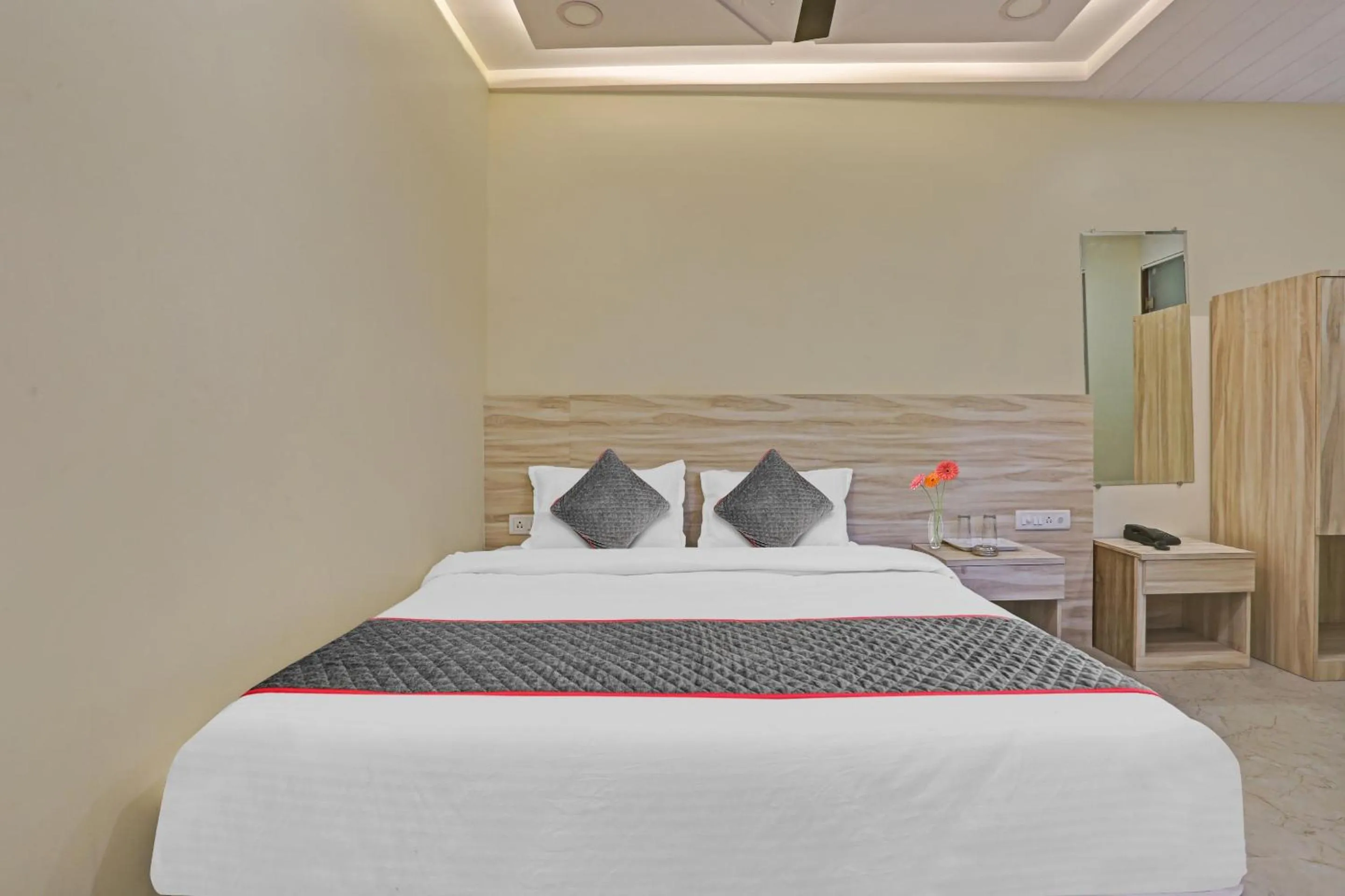 Bedroom, Bed in Hotel O Kiwi International