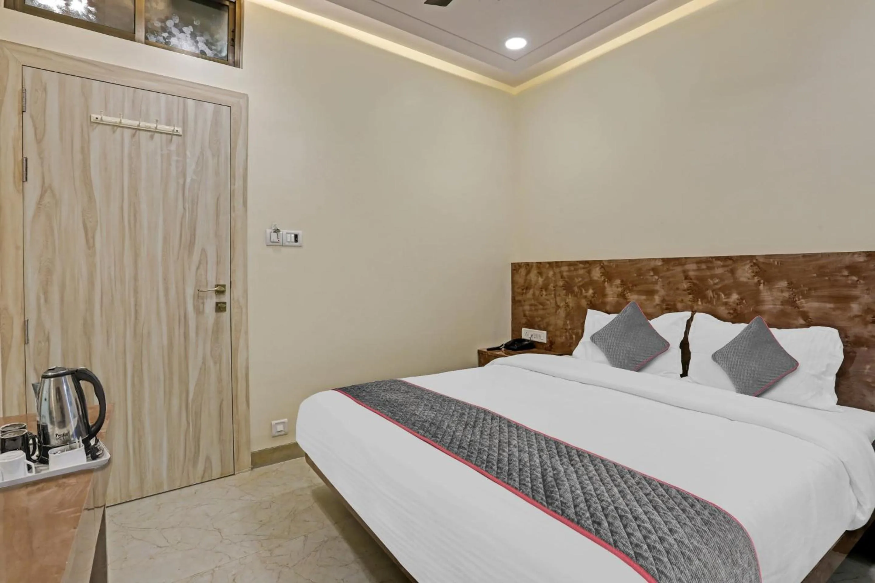 Bedroom, Bed in Hotel O Kiwi International