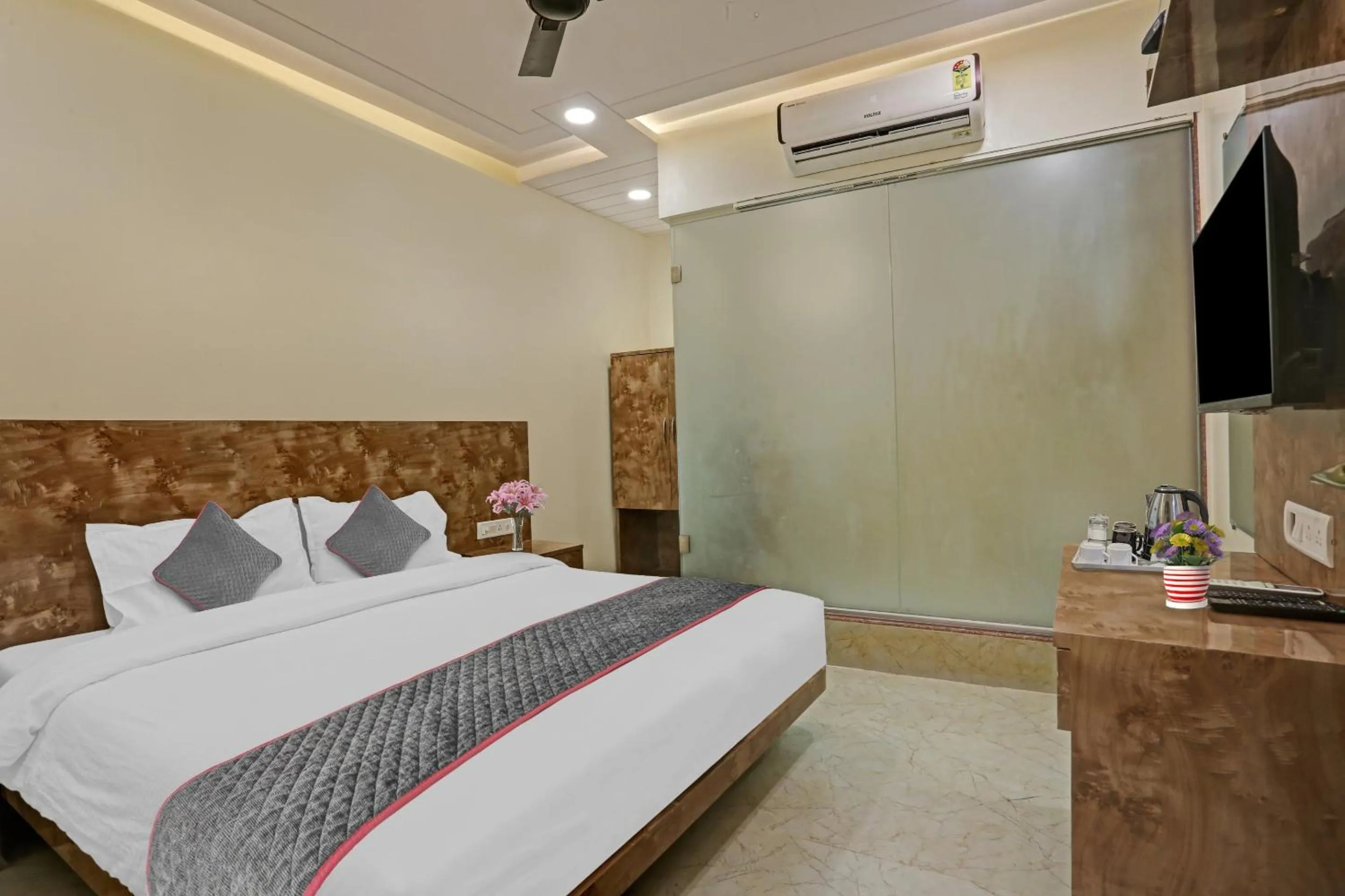 Bedroom, Bed in Hotel O Kiwi International