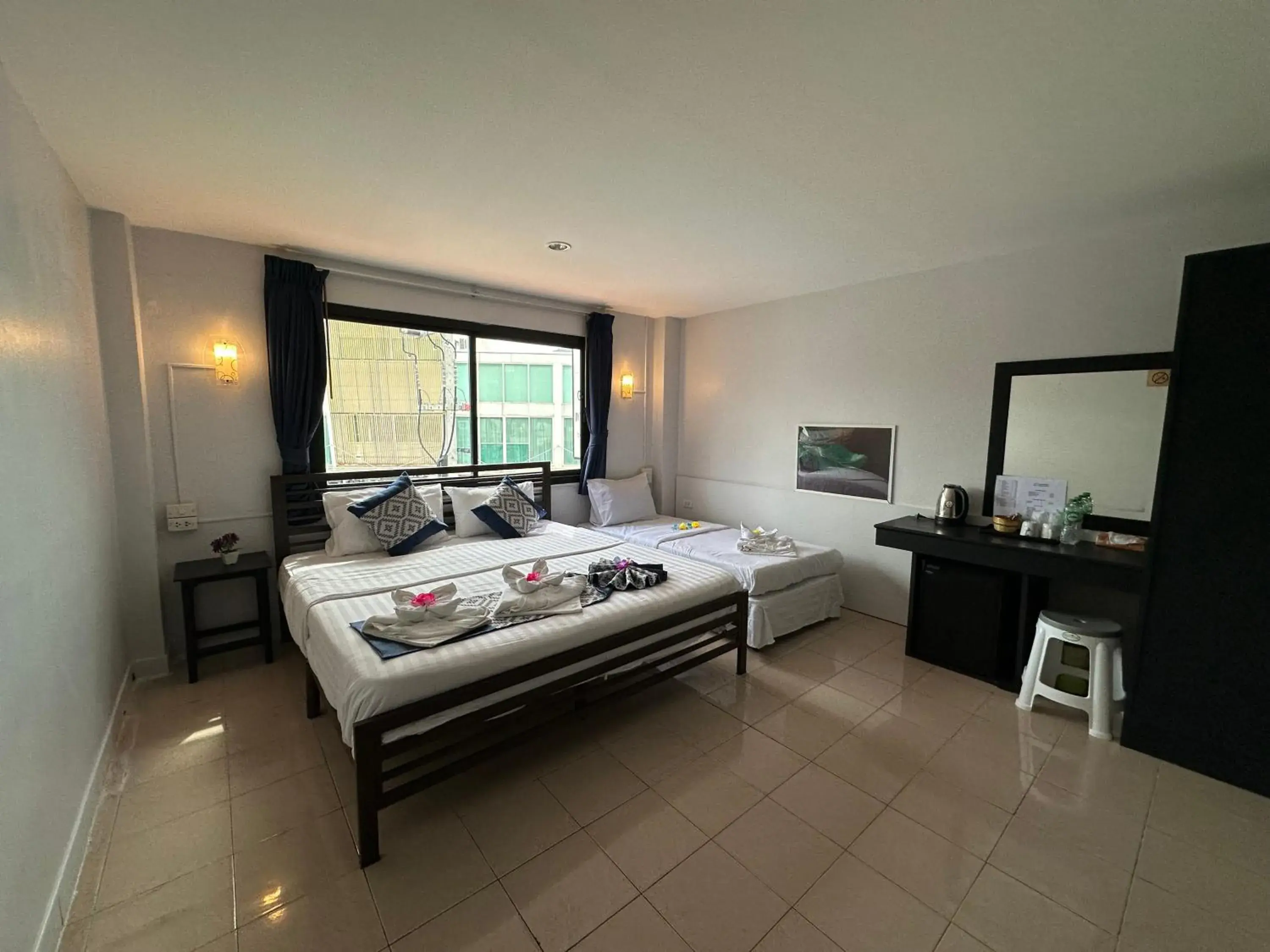 Triple Room with Private Bathroom in Golden Monkey Samui Triple Room with Private Bathroom in Golden Monkey Samui
