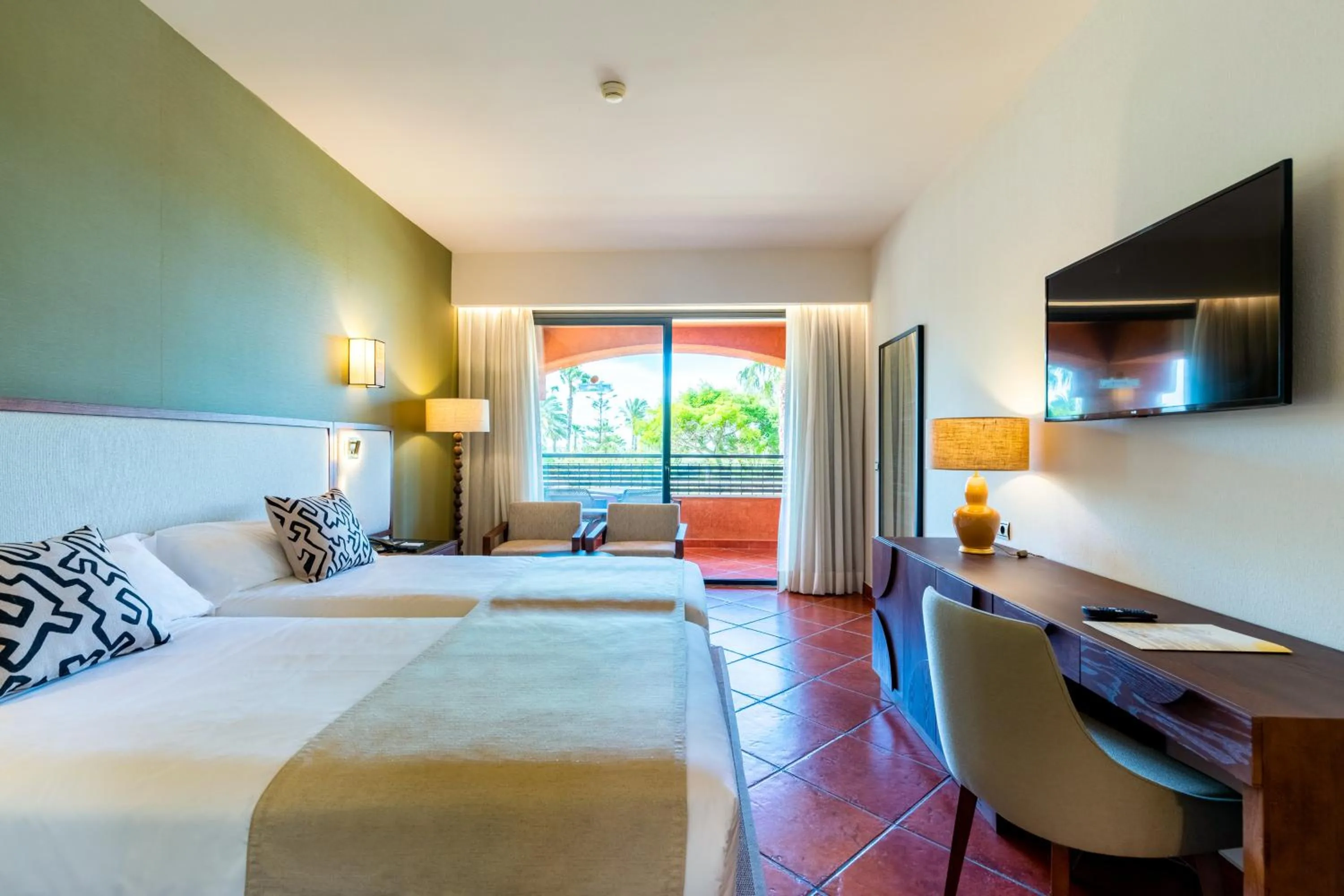 Bed in Puerto Antilla Grand Hotel