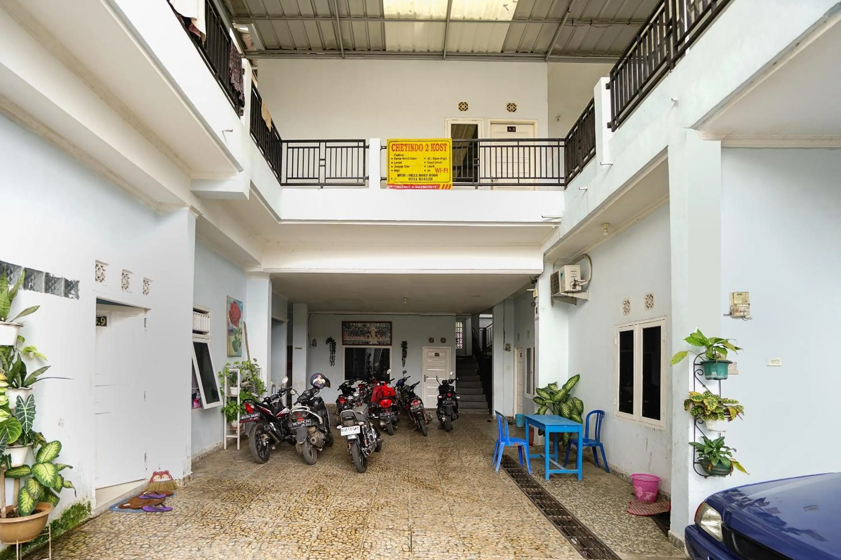 Lobby or reception in OYO Life 92046 Garuda Residence