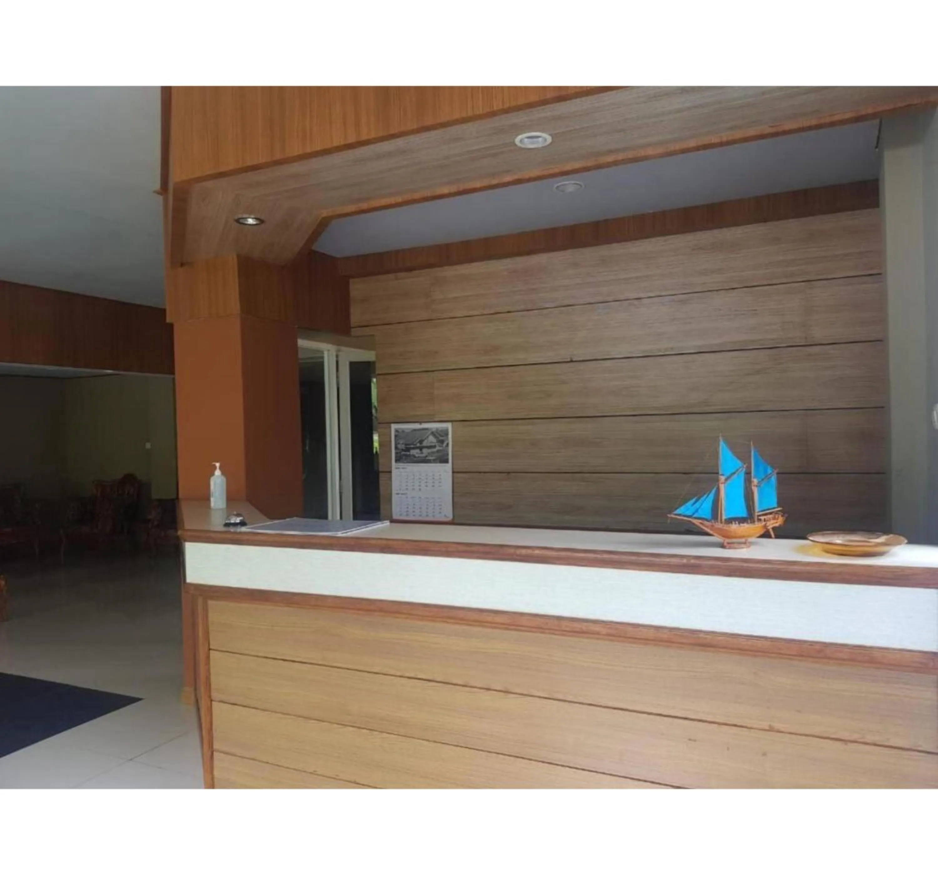 Lobby or reception in Hotel O Subur