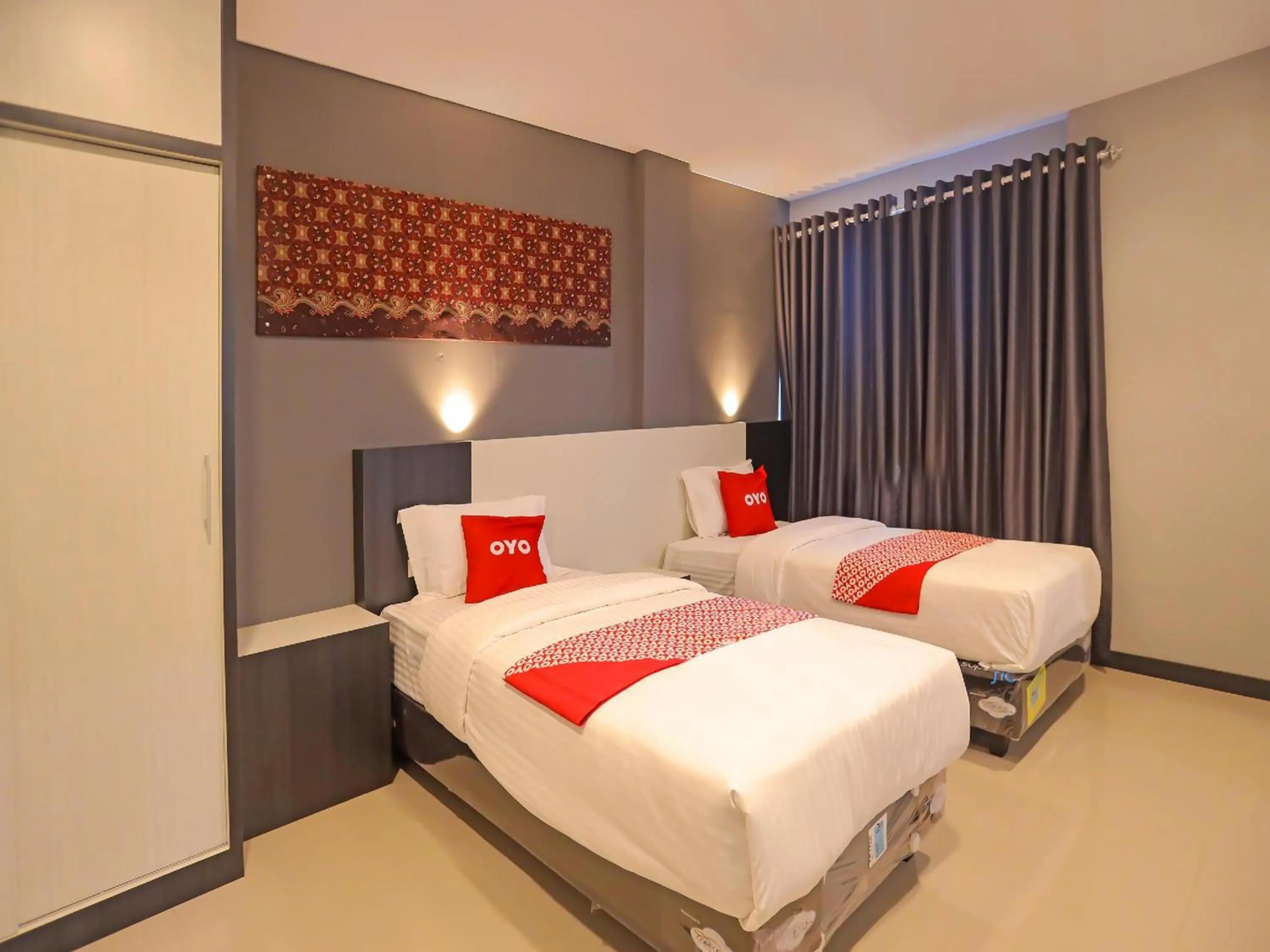 View (from property/room), Bed in Capital O 92096 Kuala Ulee Lheue Residence Syariah