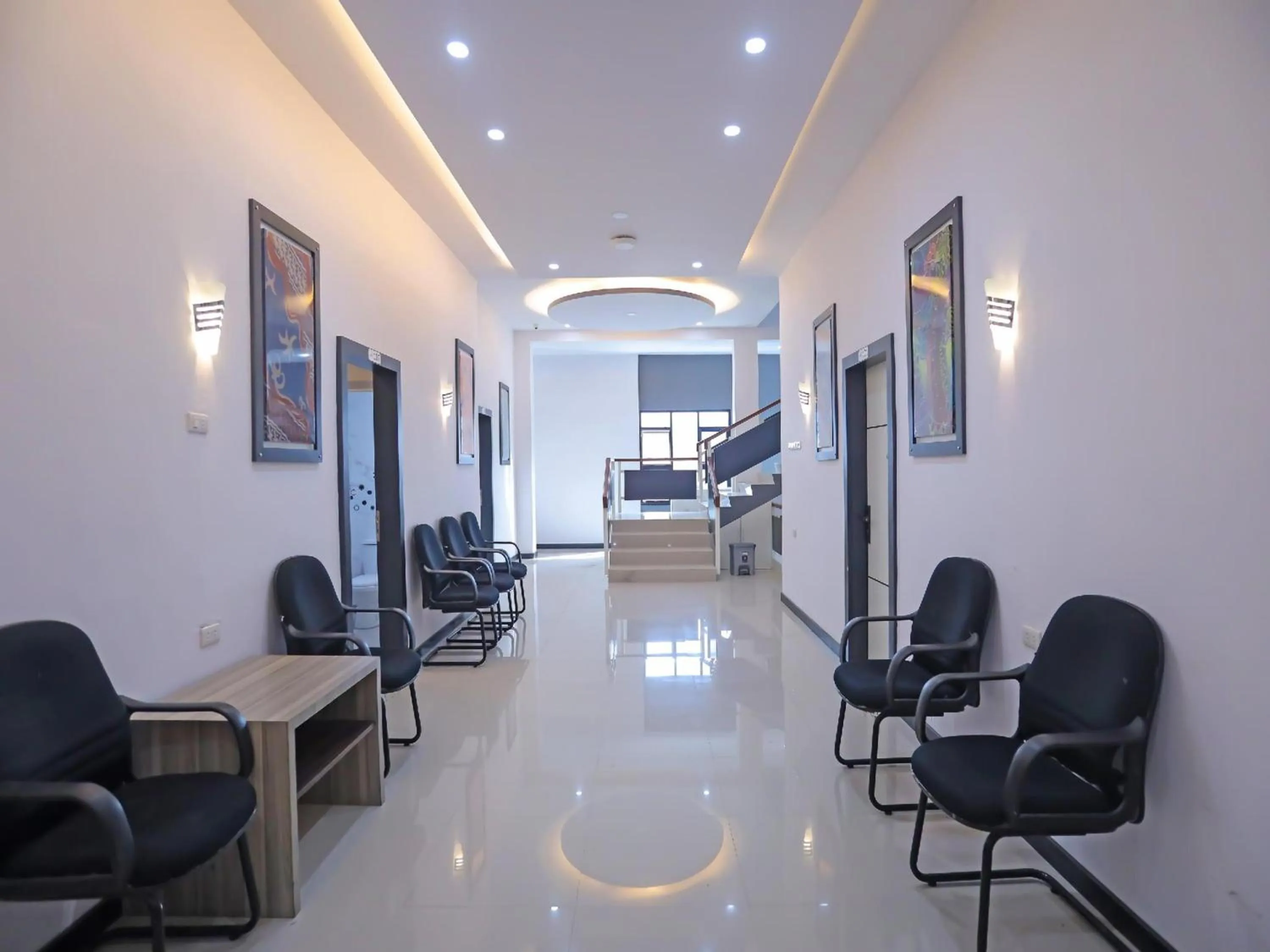 Lobby or reception in Capital O 92096 Kuala Ulee Lheue Residence Syariah