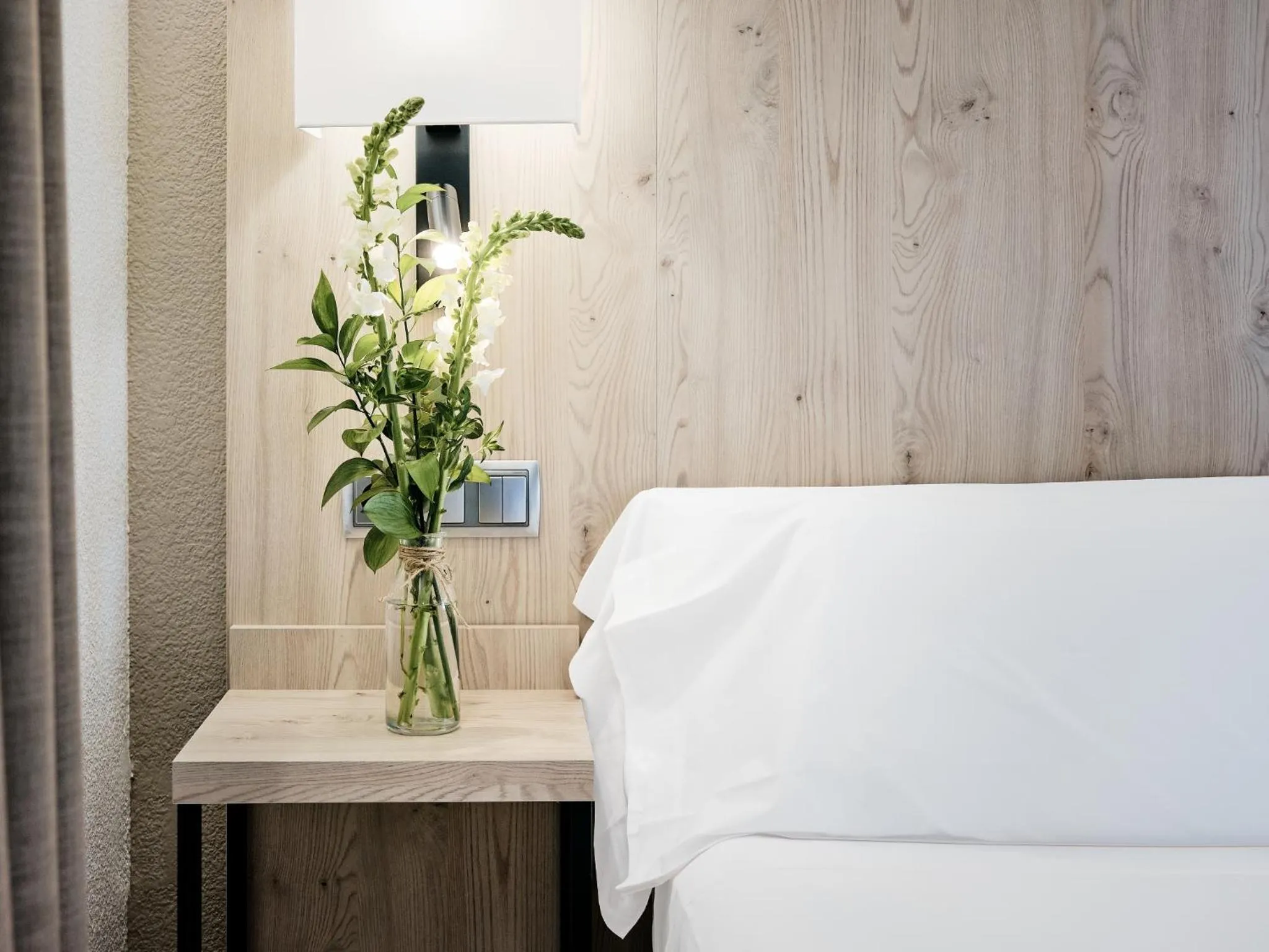 Bedroom, Bed in Hotel Albret