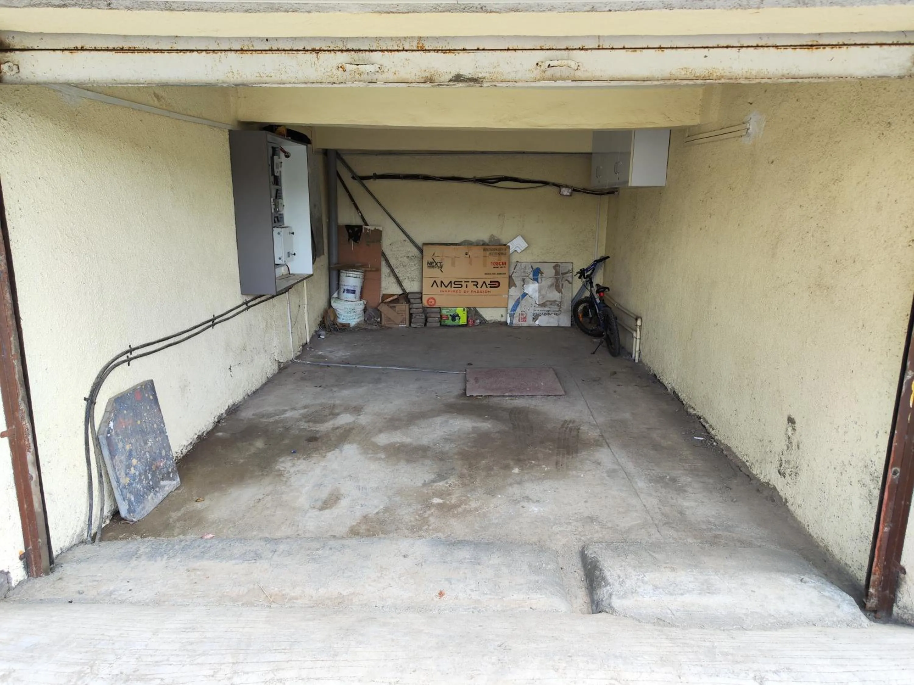 1BHK AC Service Apartment 202