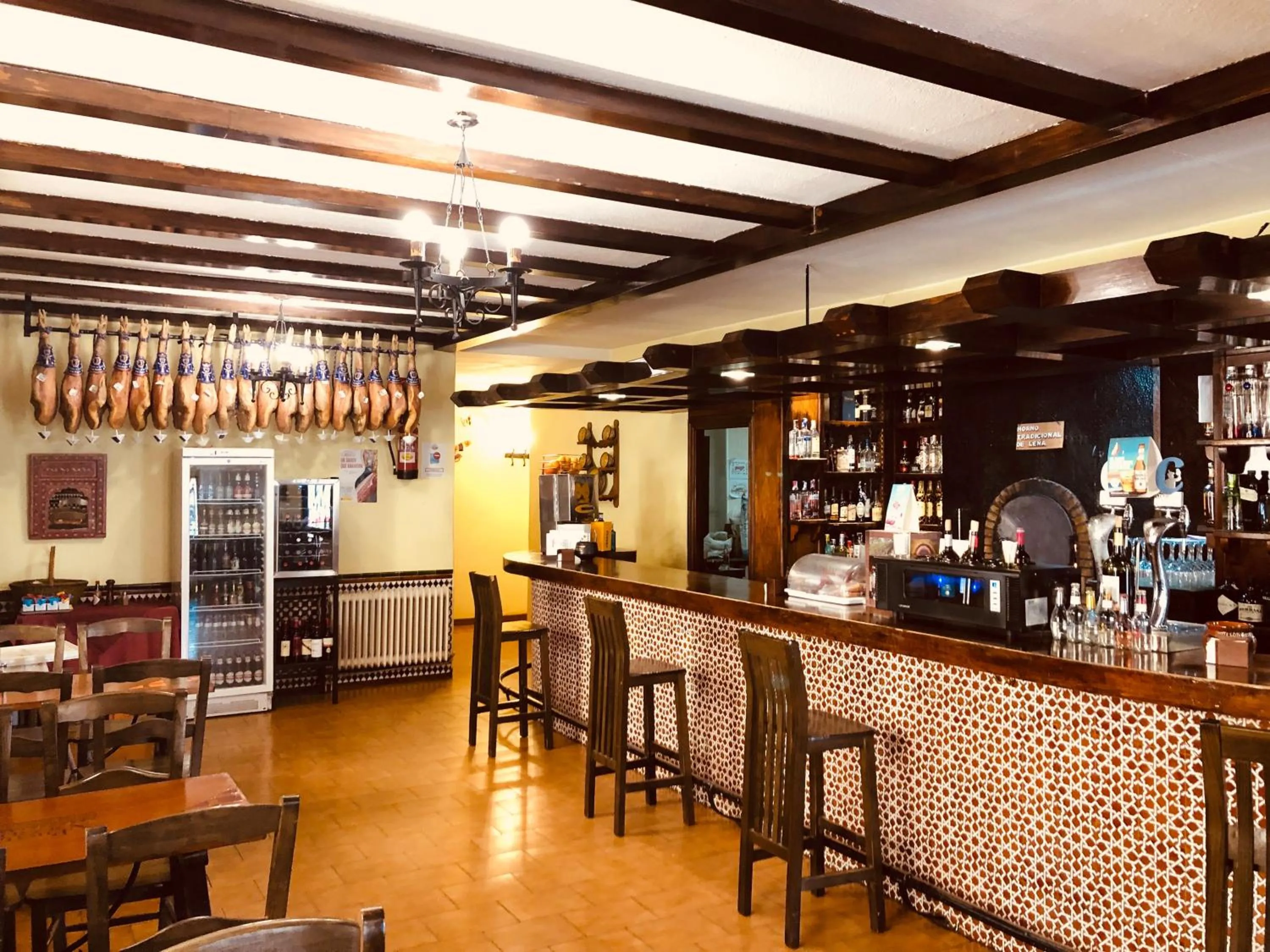 Lounge or bar in Hotel Puerta Nazarí