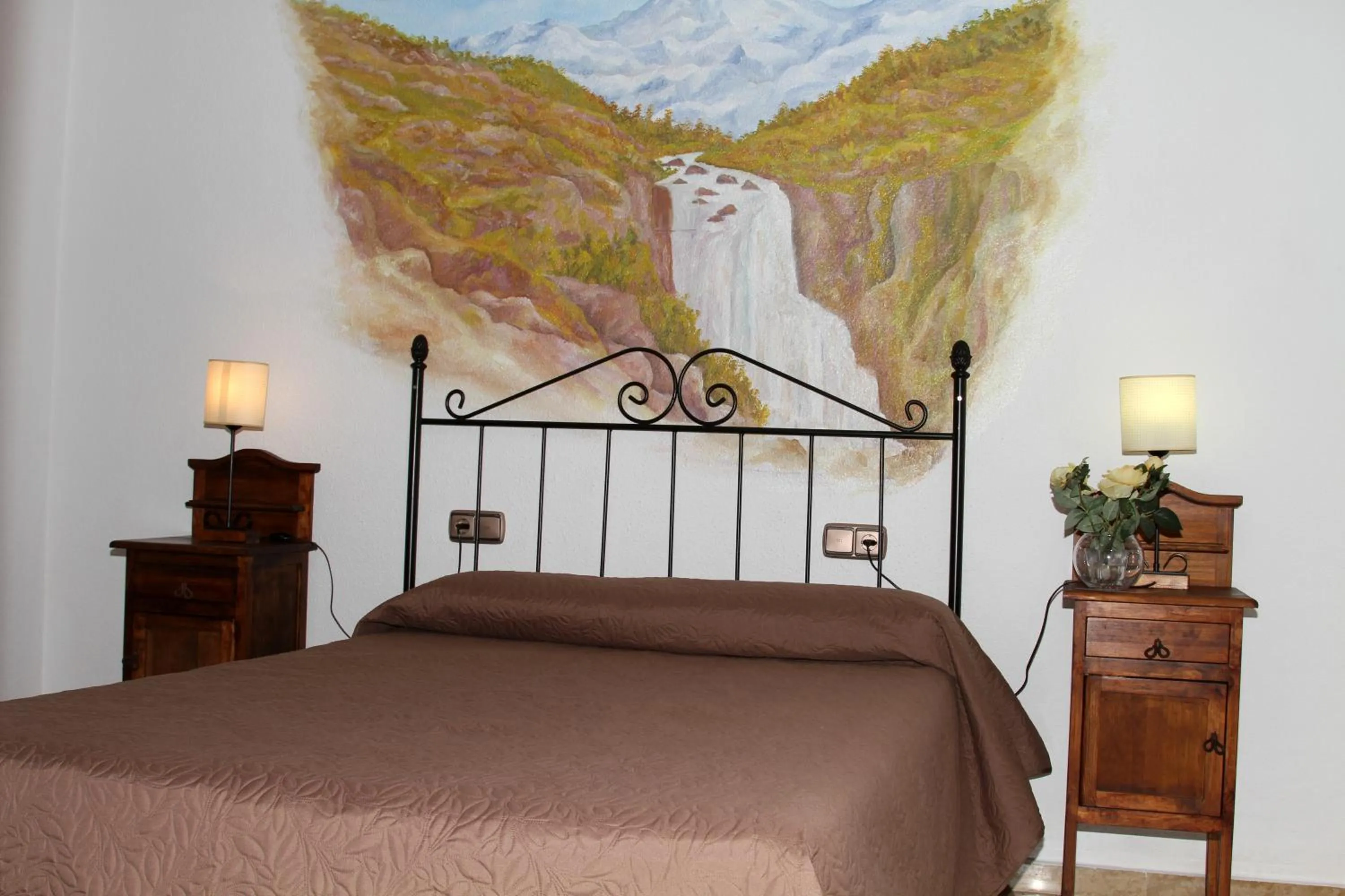 Bedroom, Bed in Hotel Puerta Nazarí