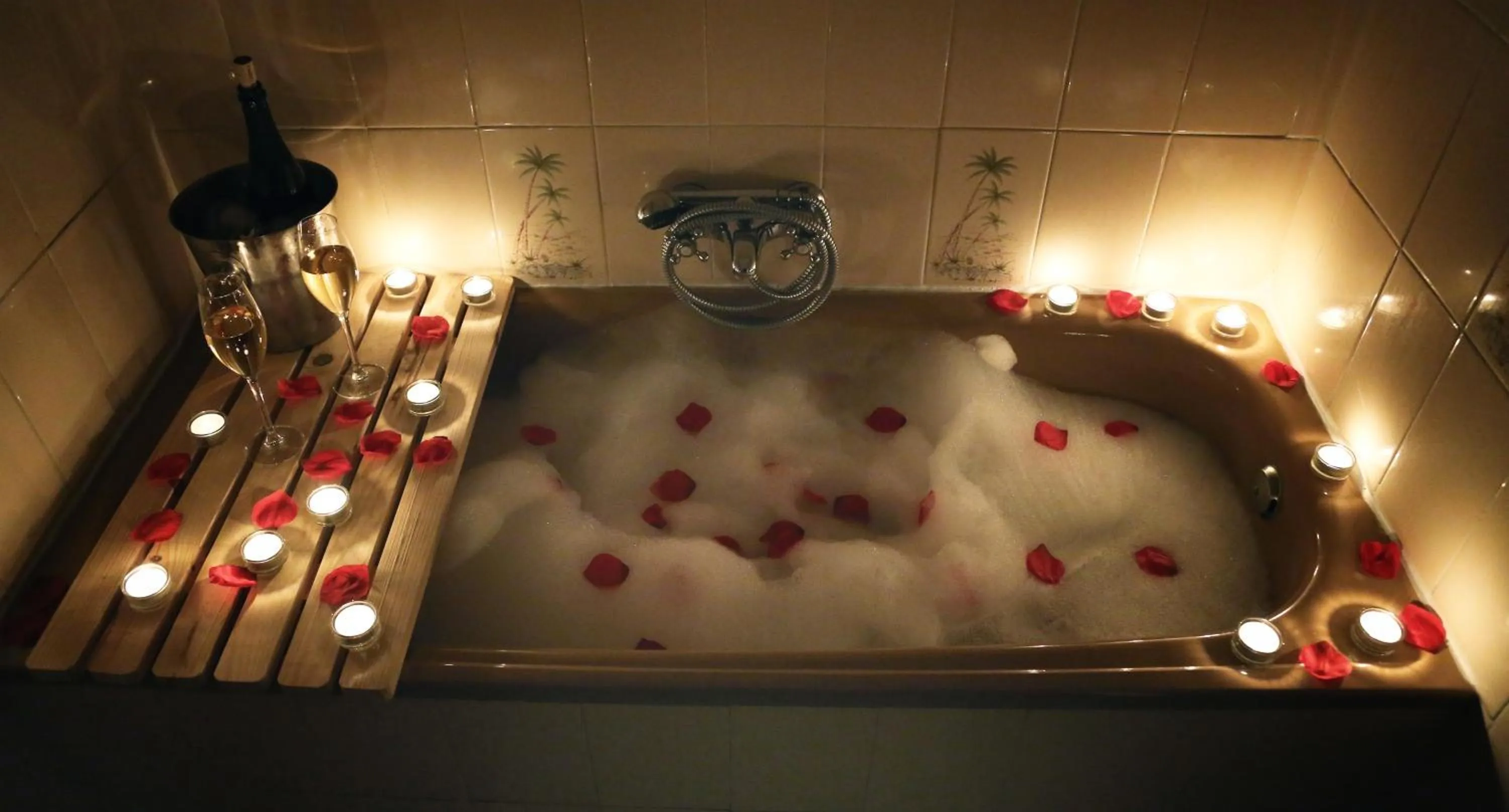 Bathroom in Hotel Puerta Nazarí