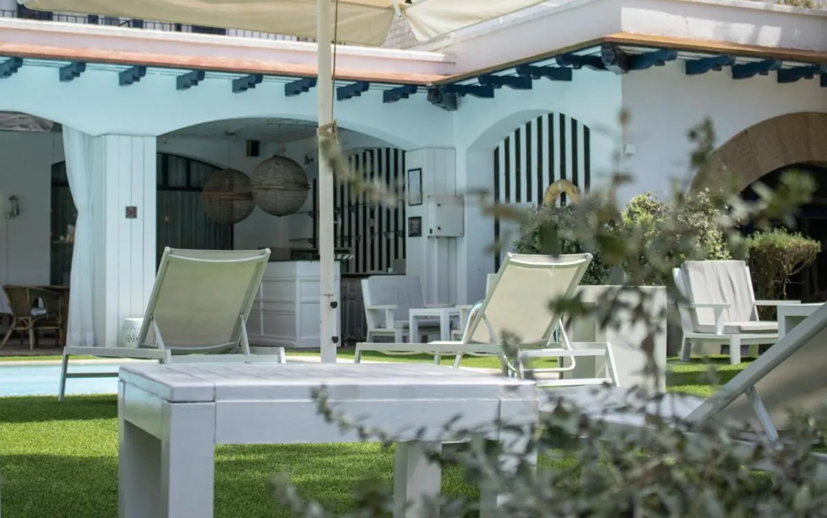 Swimming pool in Hotel Trias