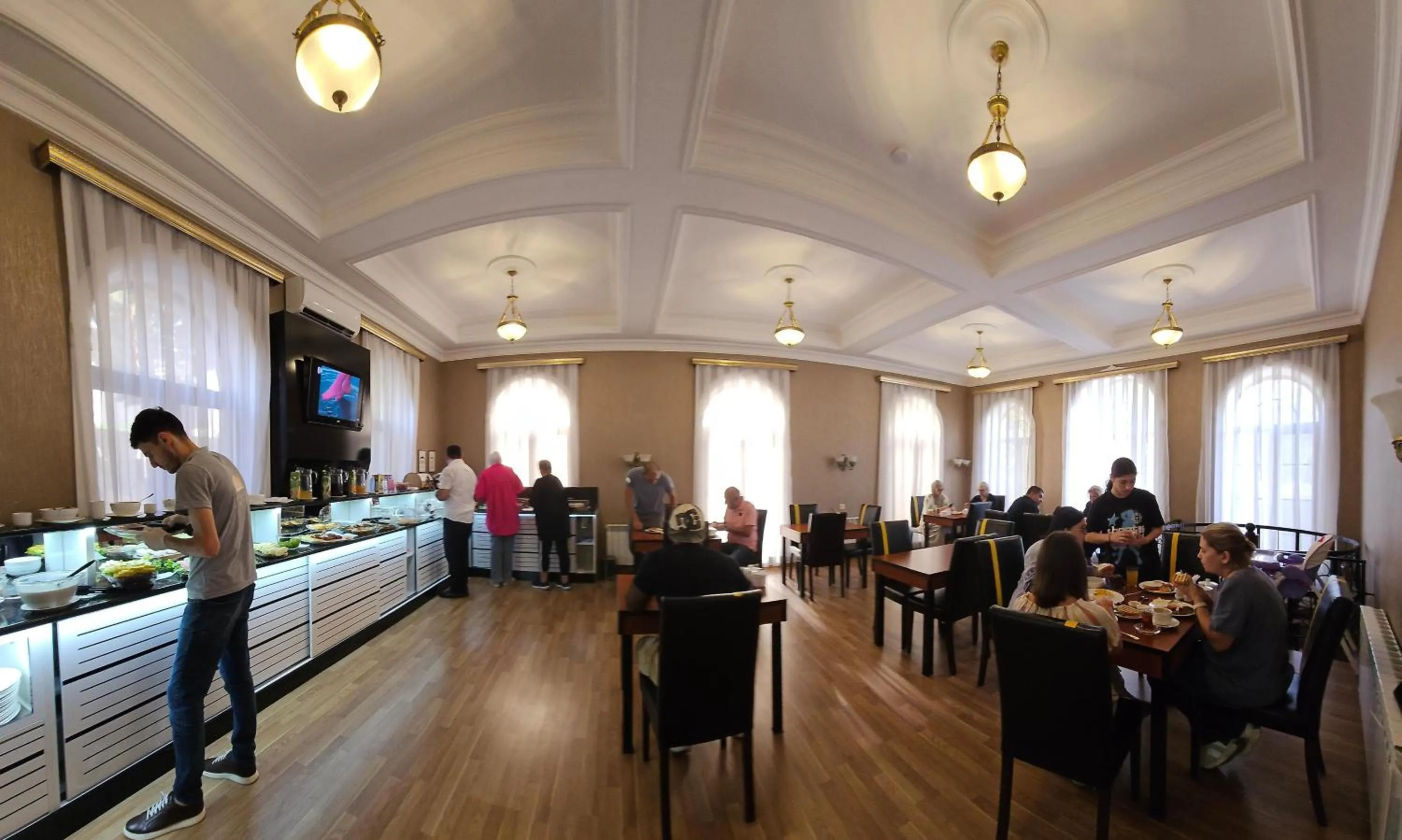 Restaurant/places to eat in Old City Ganja