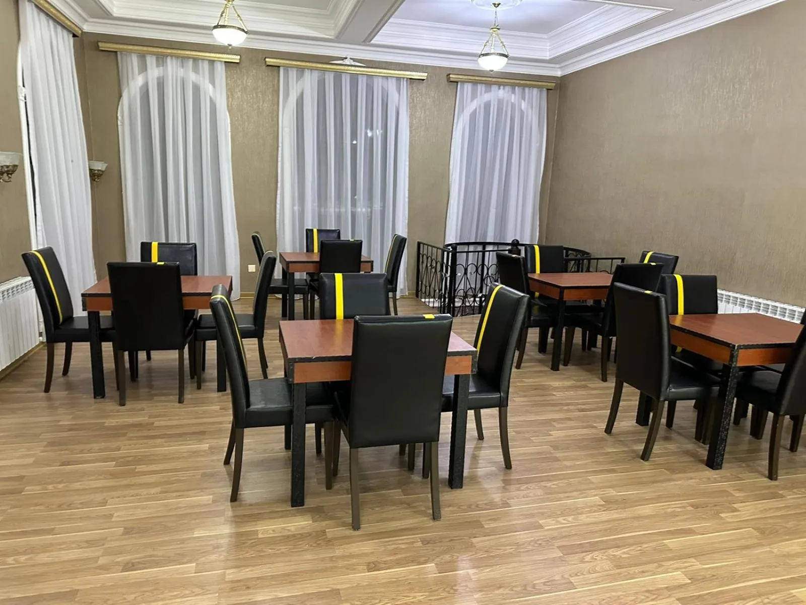 Restaurant/places to eat in Old City Ganja