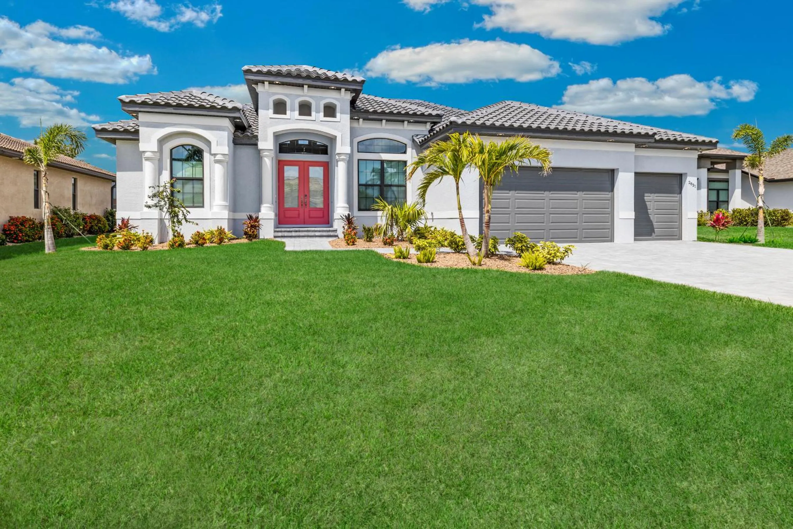 Property building in Absolutely stunning home that truly embodies Florida living, Villa Blue Starfish