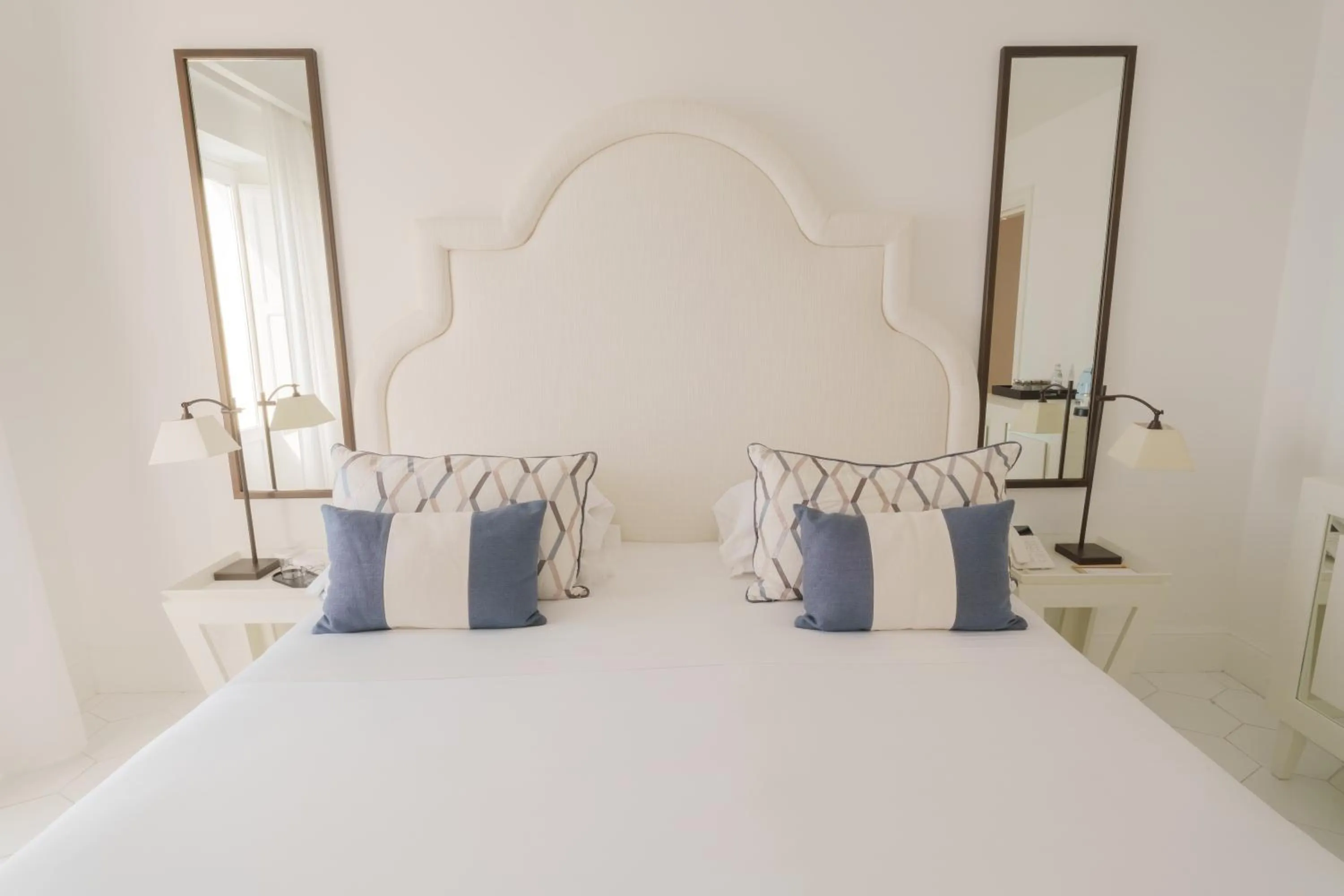 Bed in Furore Grand Hotel