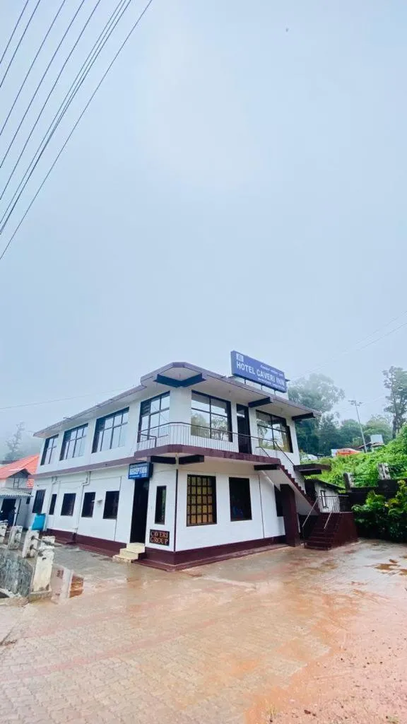 Hotel Caveri Inn