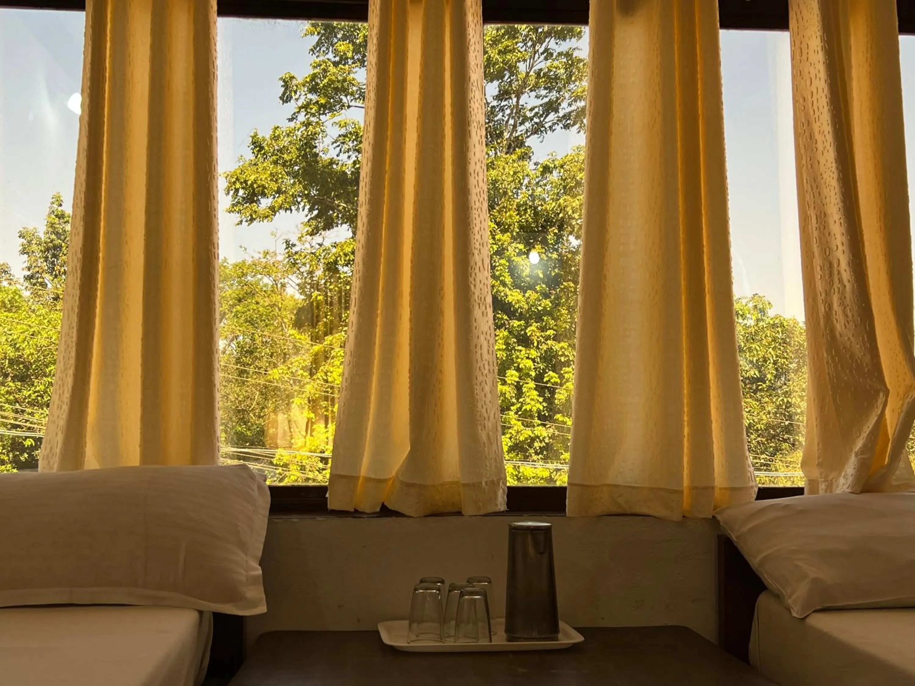 Hotel Caveri Inn