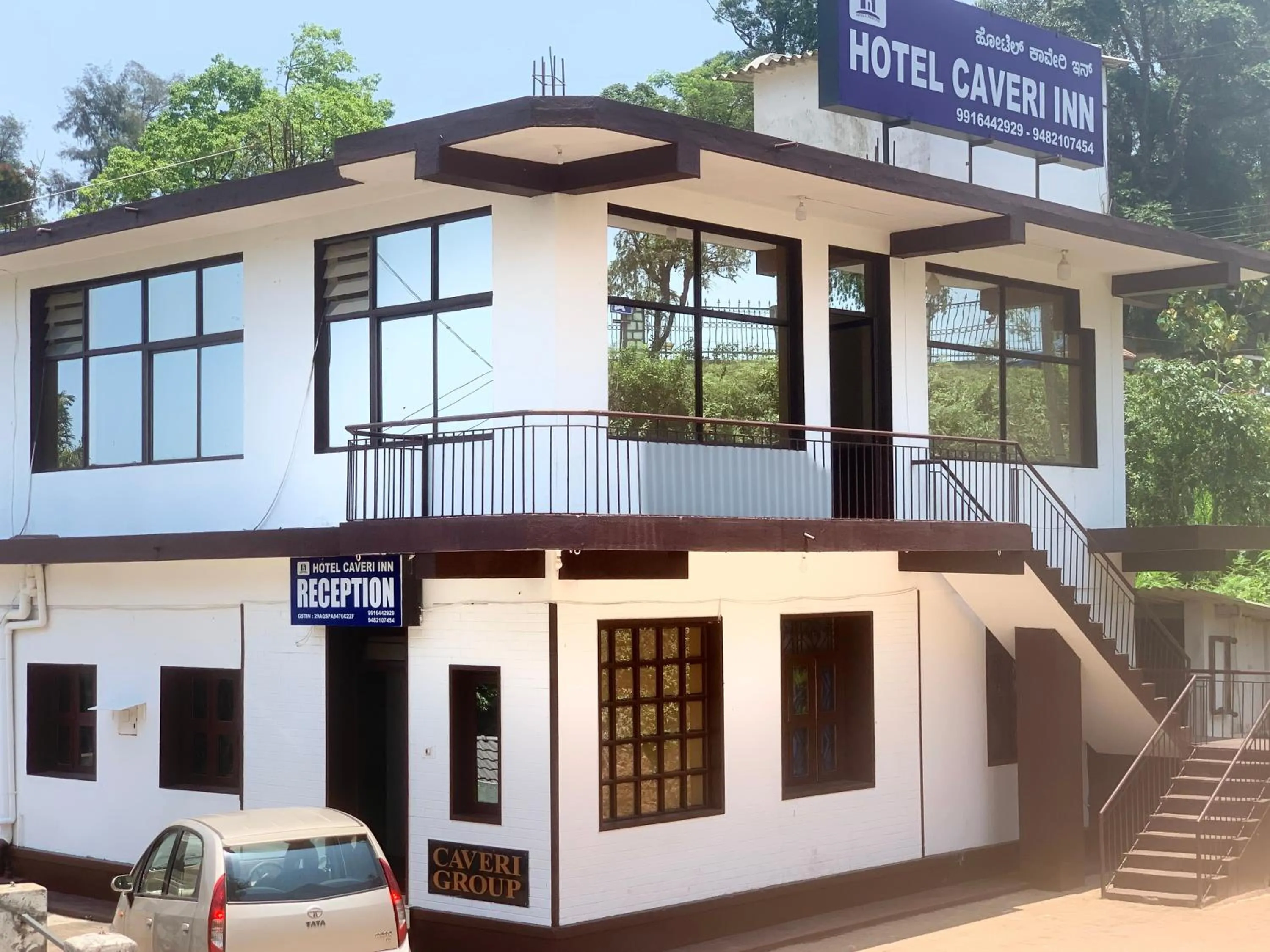 Hotel Caveri Inn