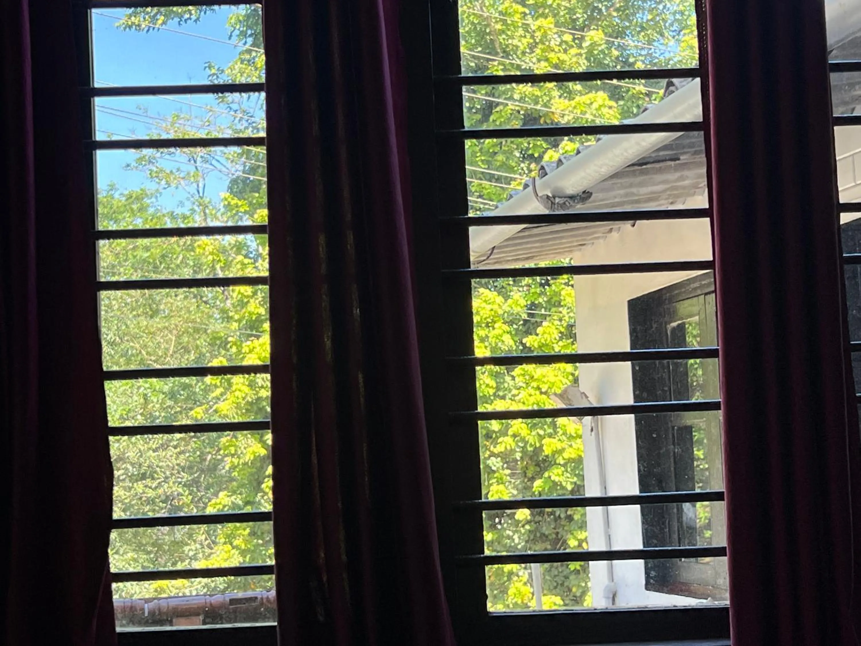 Hotel Caveri Inn