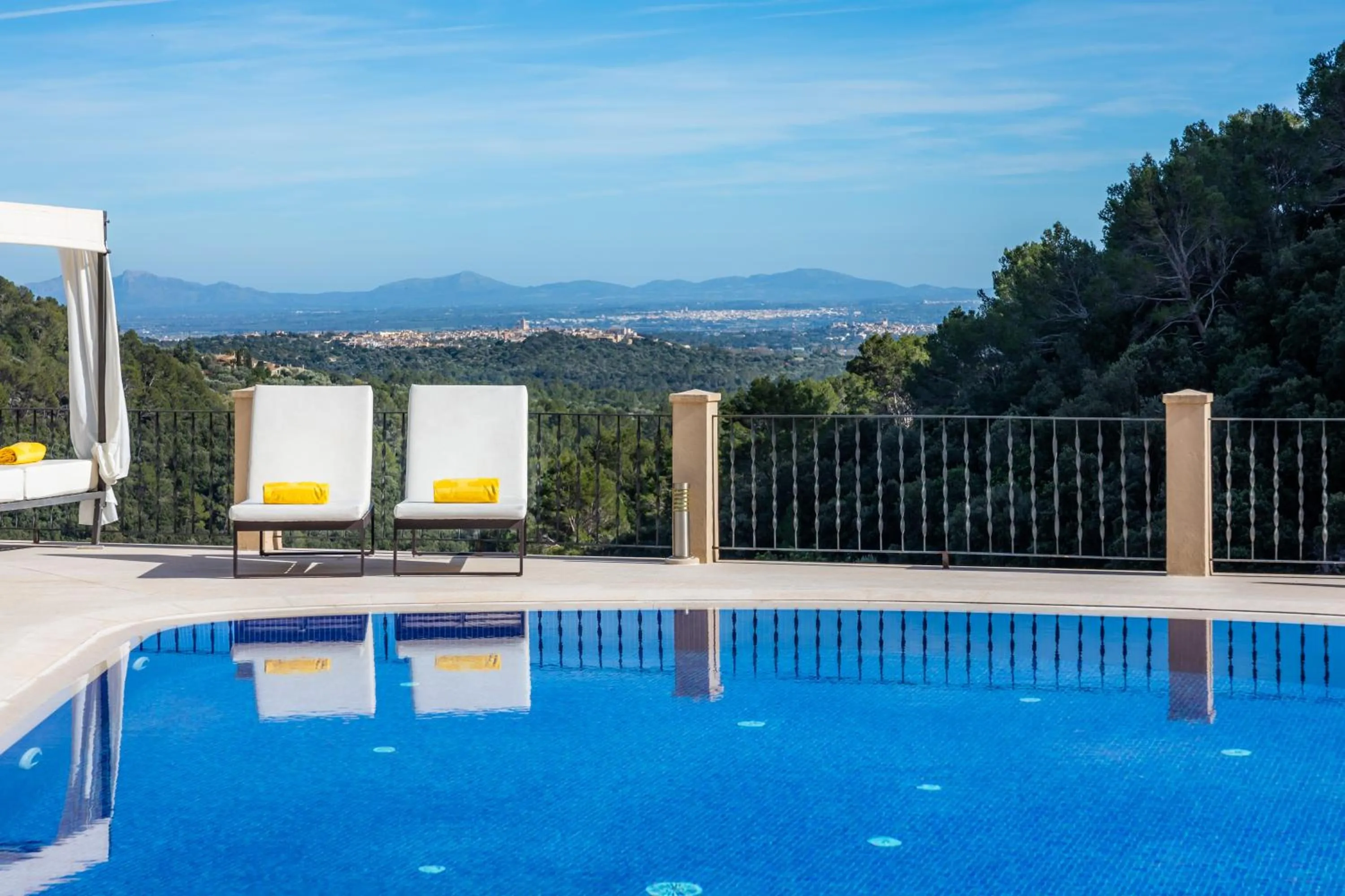 Mountain view in Finca Albellons