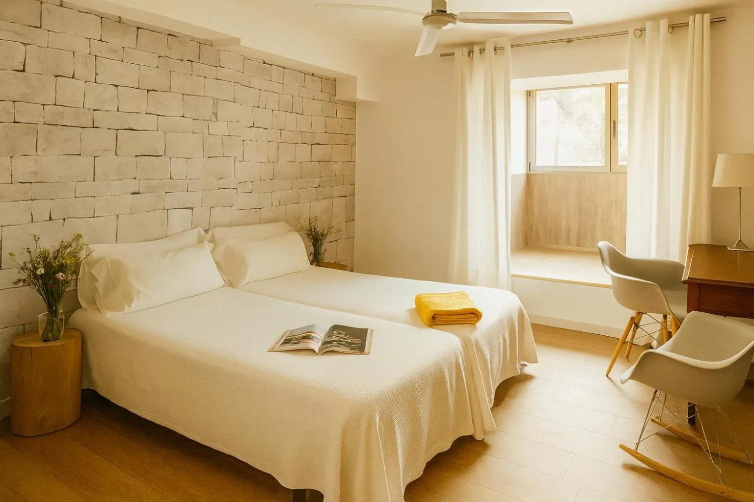 Bedroom, Bed in Es Baulo Petit Hotel