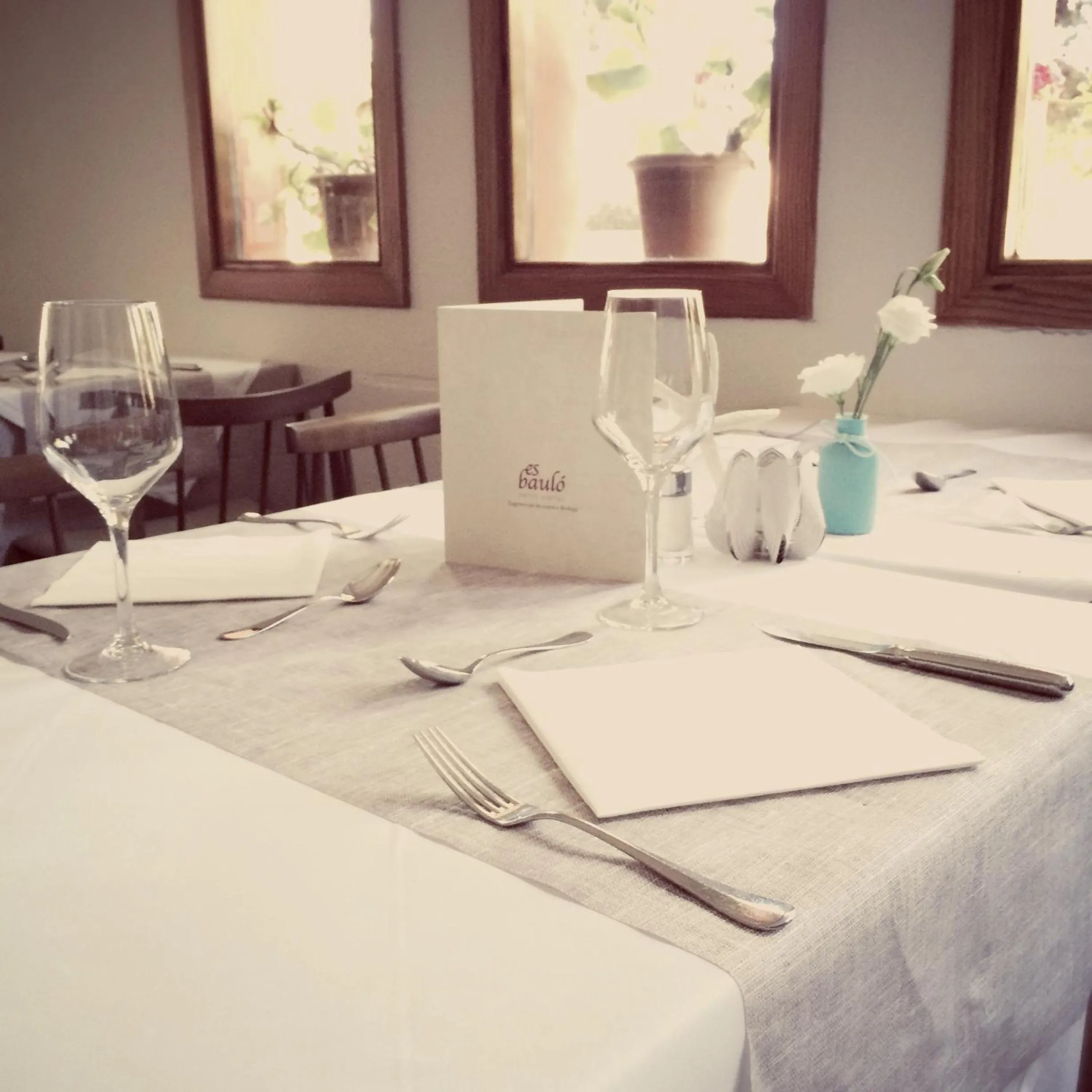 Restaurant/places to eat in Es Baulo Petit Hotel