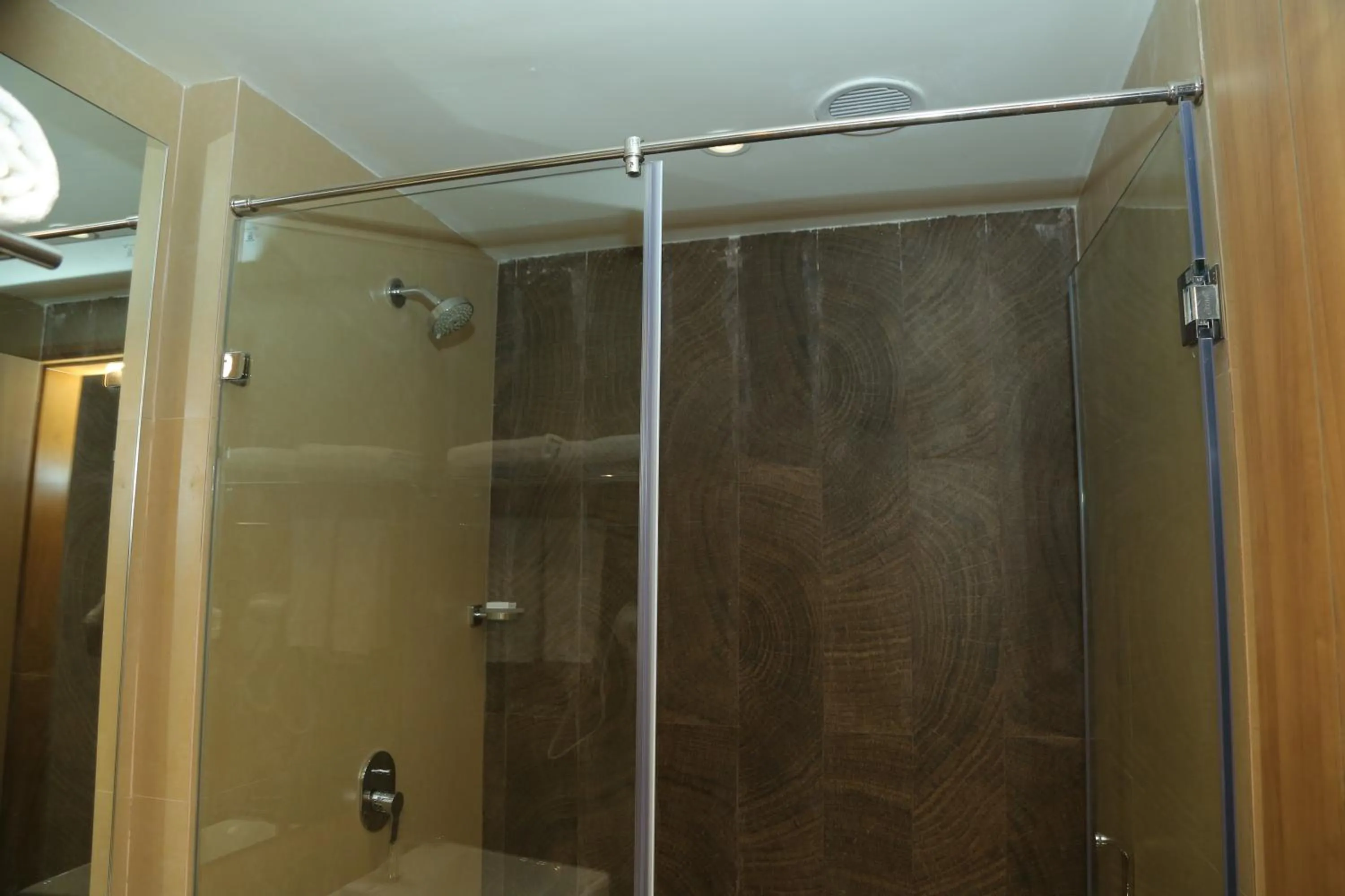 Shower in Misty Ocean - A Bergamont Group of Hotel