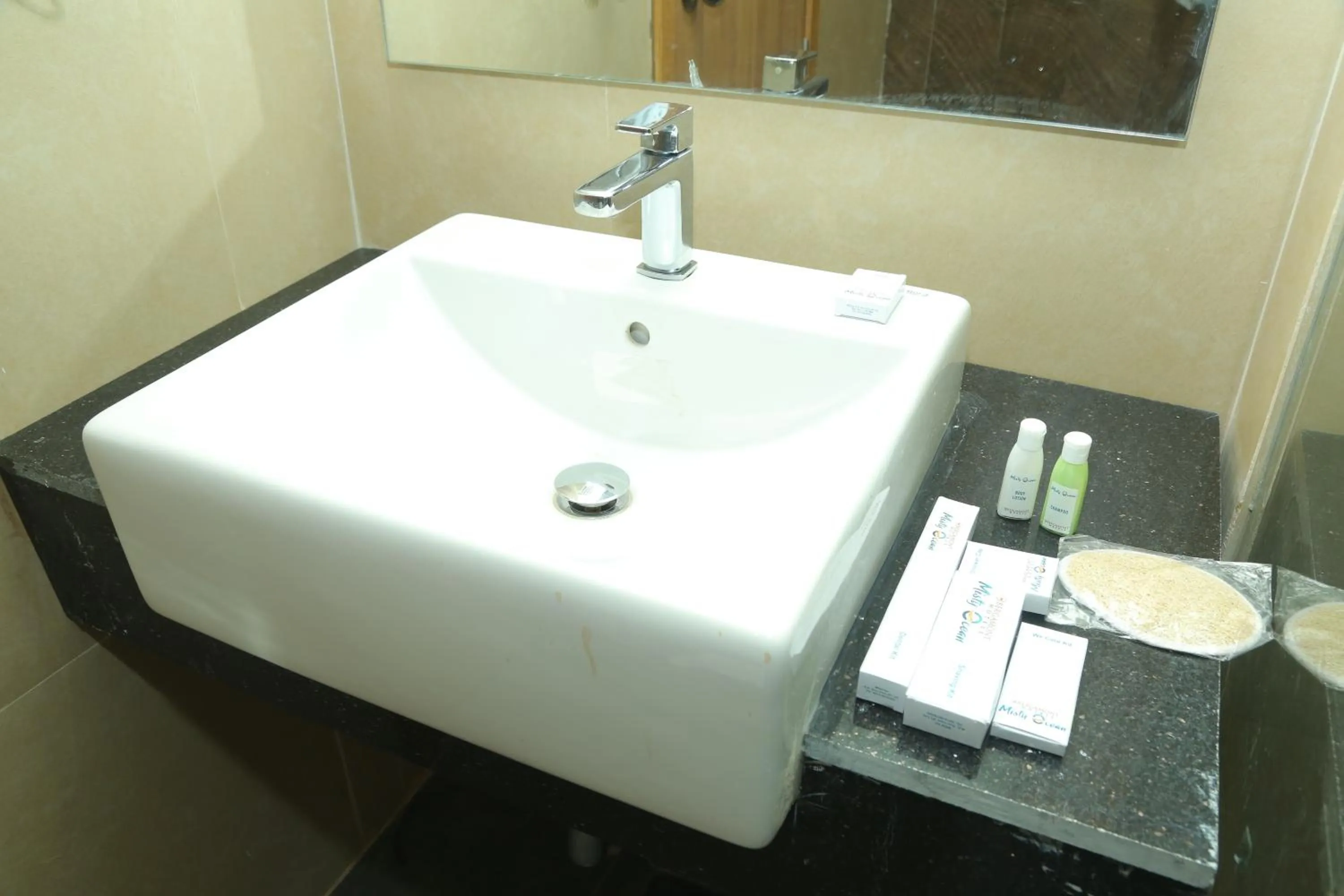 Bathroom in Misty Ocean - A Bergamont Group of Hotel