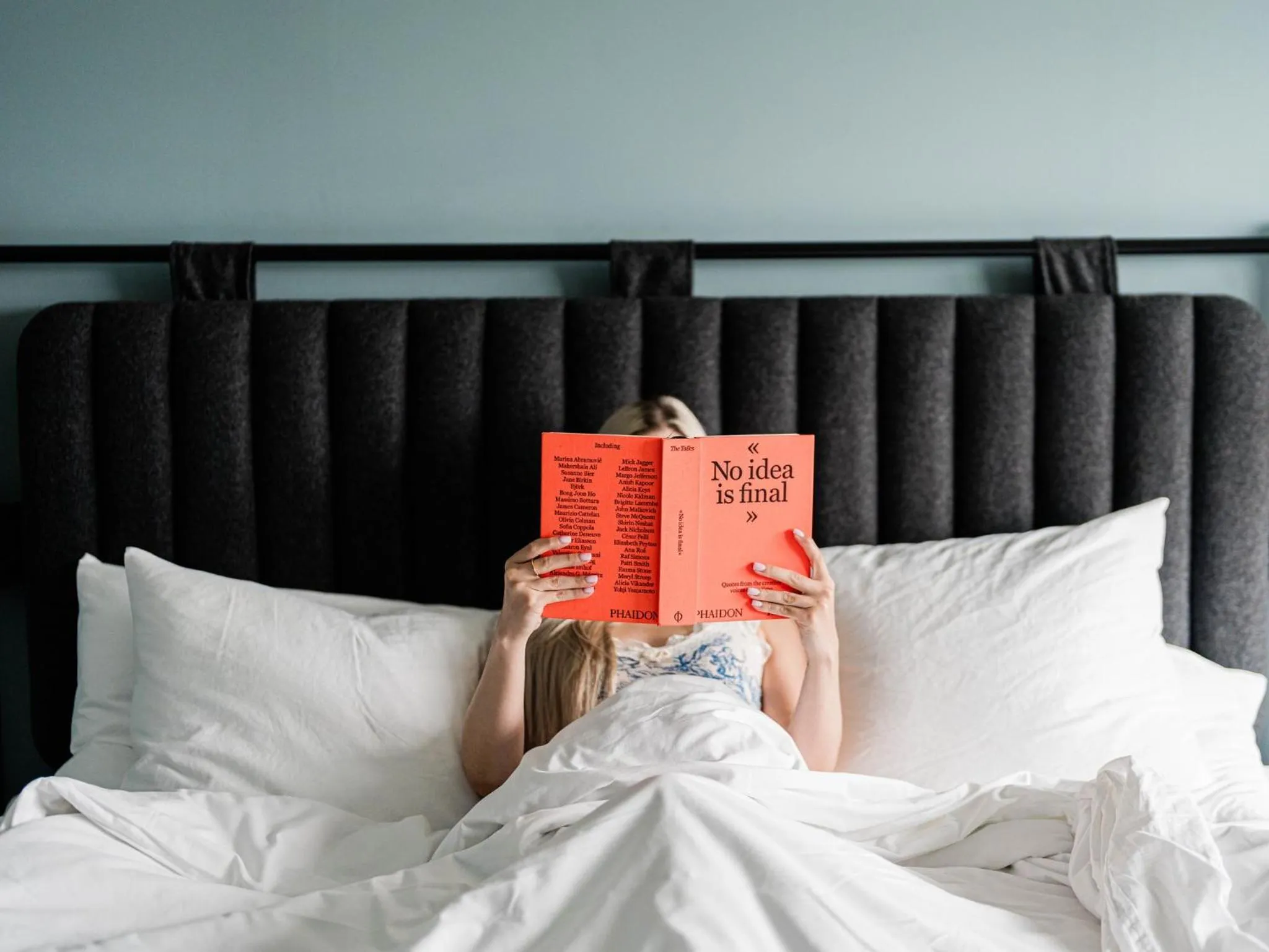 Photo of the whole room in The Junto Hotel