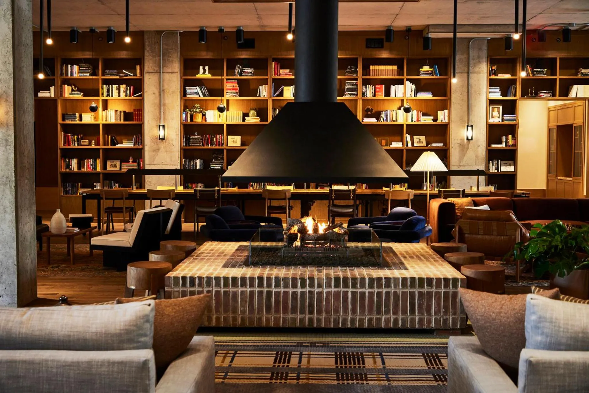 Lobby or reception in The Junto Hotel