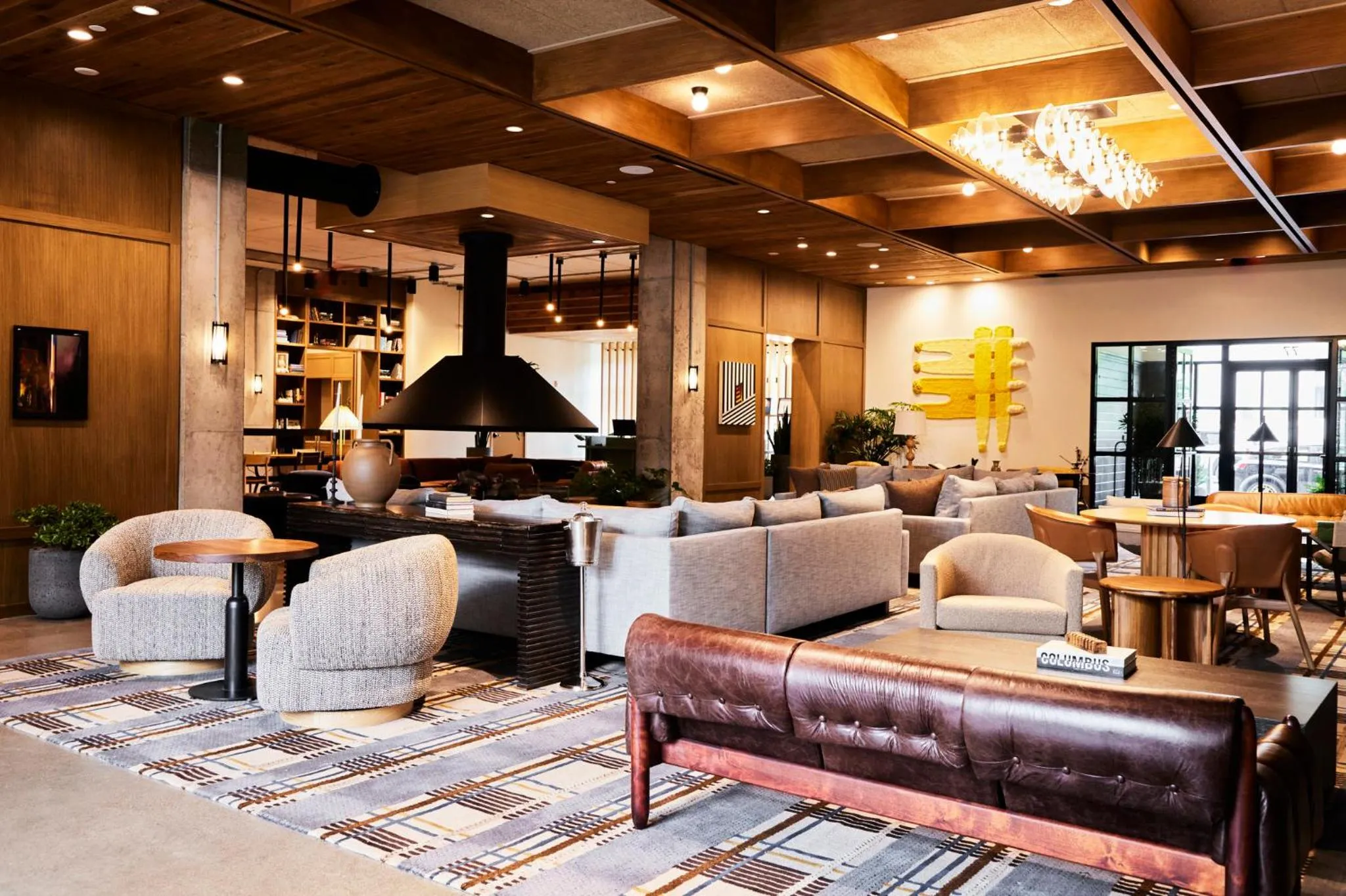 Lobby or reception in The Junto Hotel