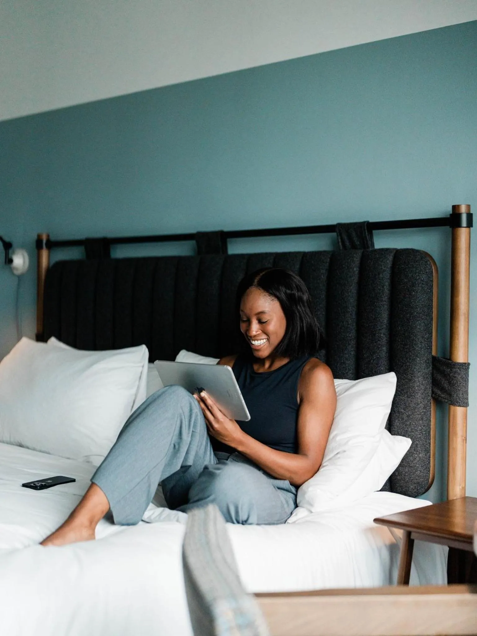 Photo of the whole room in The Junto Hotel