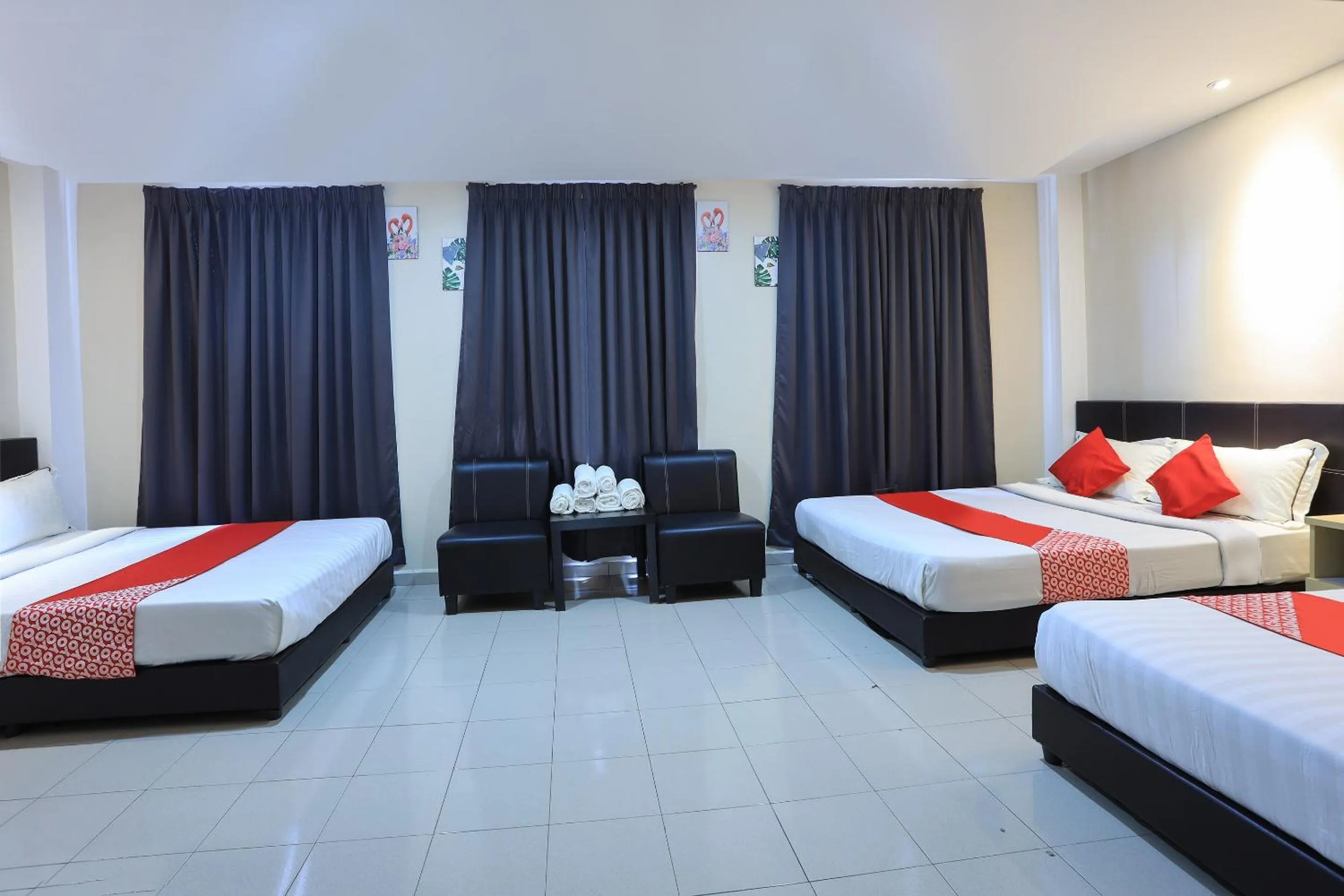 Photo of the whole room, Bed in Dkeris Hotel Melaka