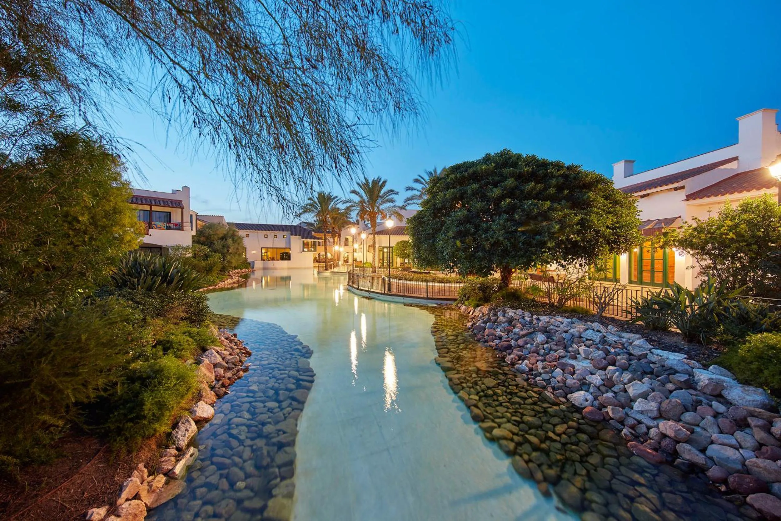 Garden in PortAventura Hotel PortAventura - Includes unlimited access to PortAventura Park & 1 access to Ferrari Land