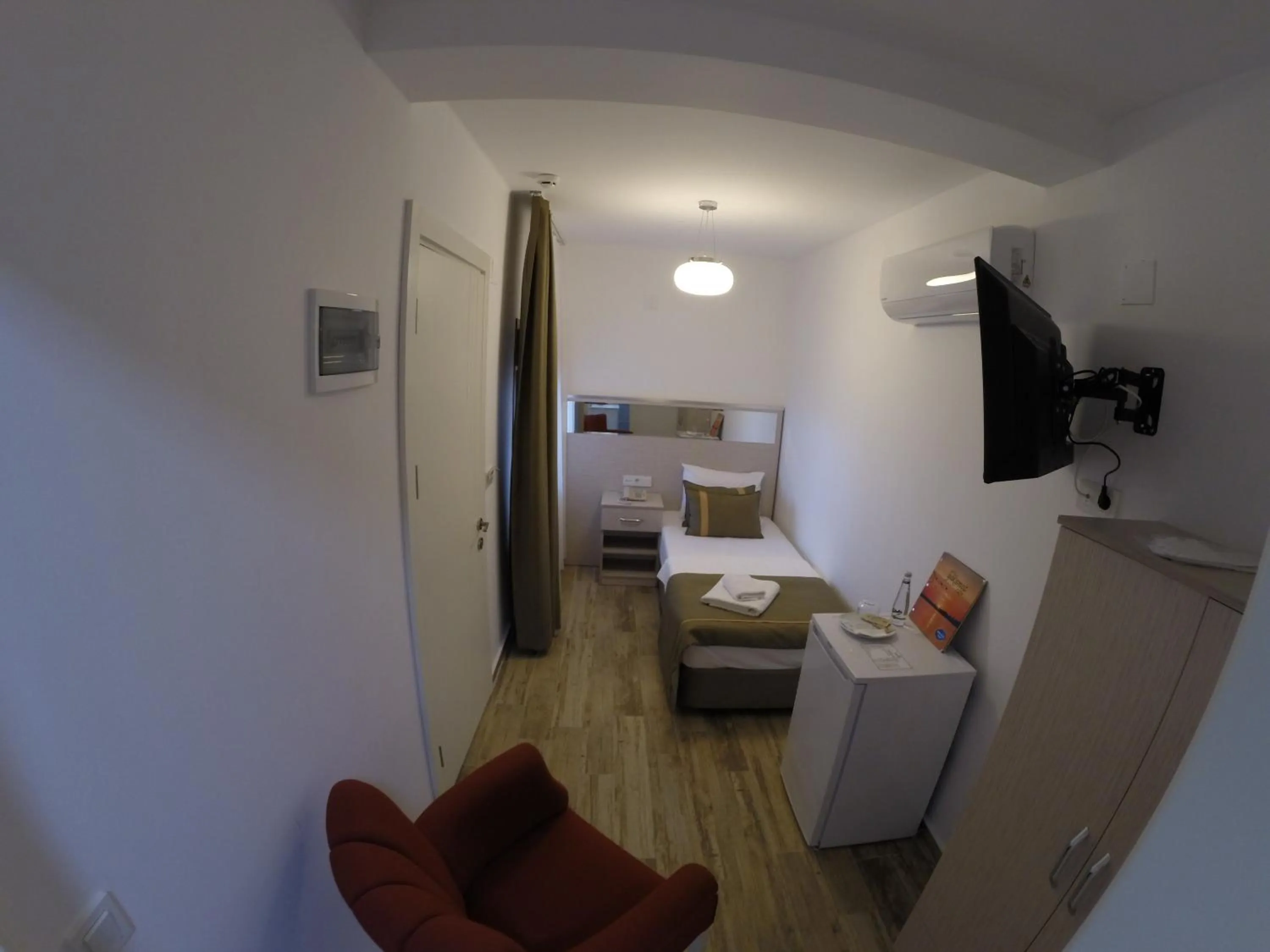 Photo of the whole room in Yakamoz Otel