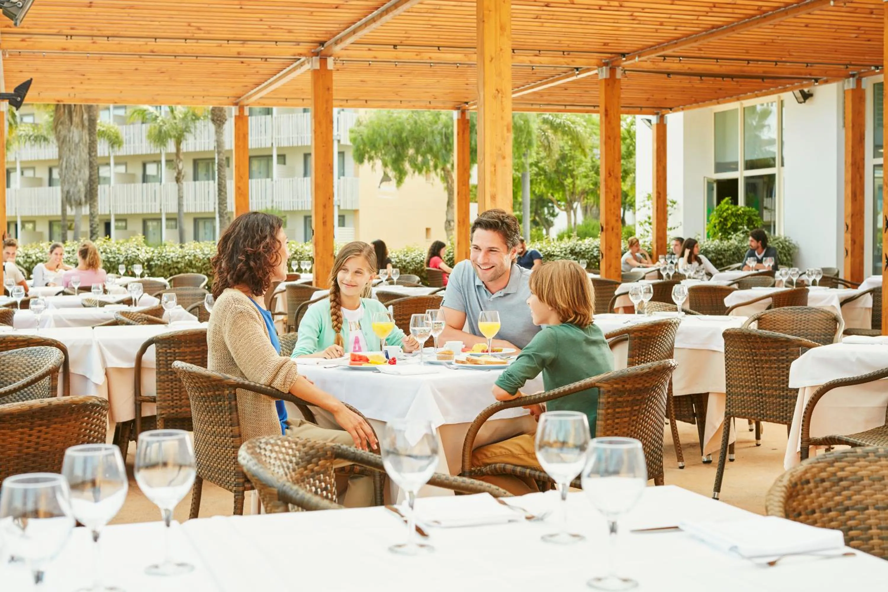 Restaurant/places to eat in PortAventura Hotel Caribe - Includes unlimited access to PortAventura Park & 1 access to Ferrari Land