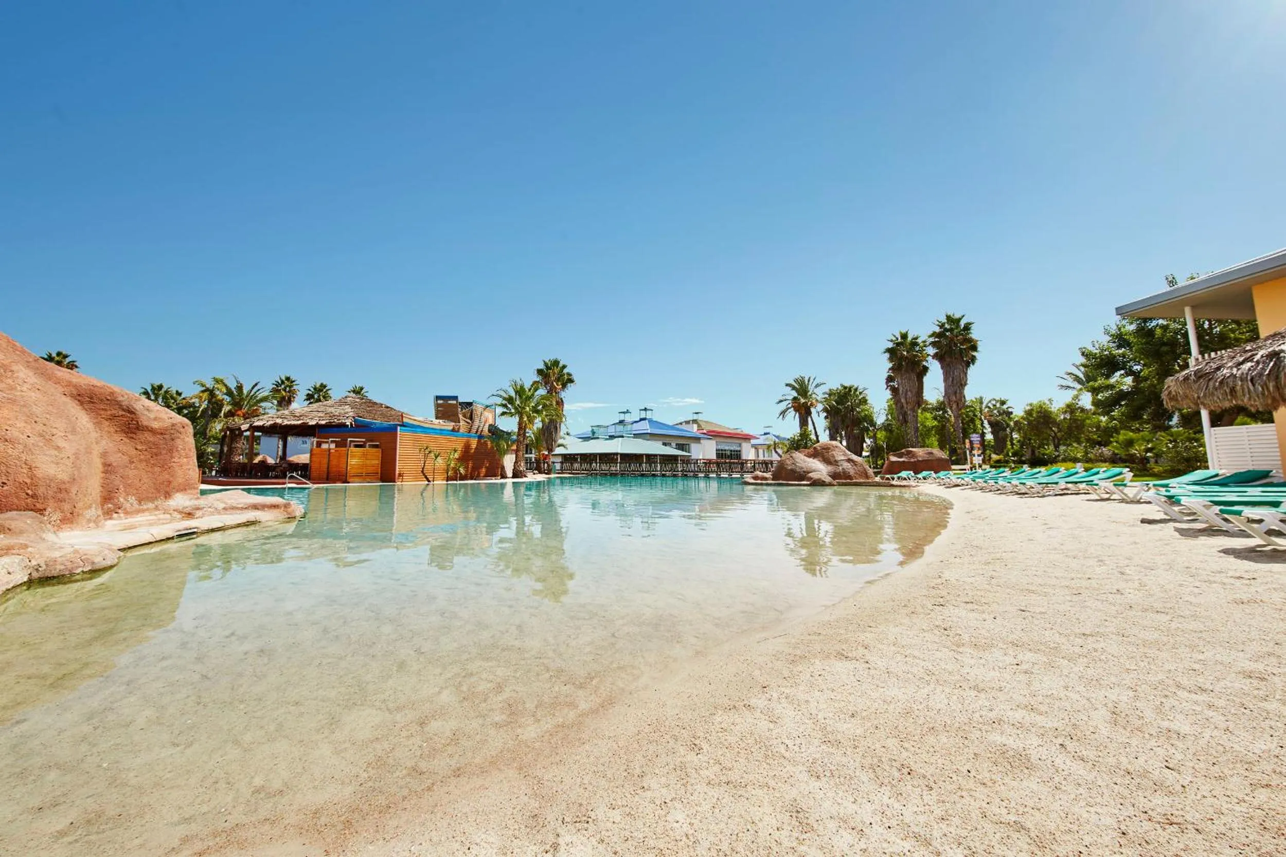 Swimming pool in PortAventura Hotel Caribe - Includes unlimited access to PortAventura Park & 1 access to Ferrari Land