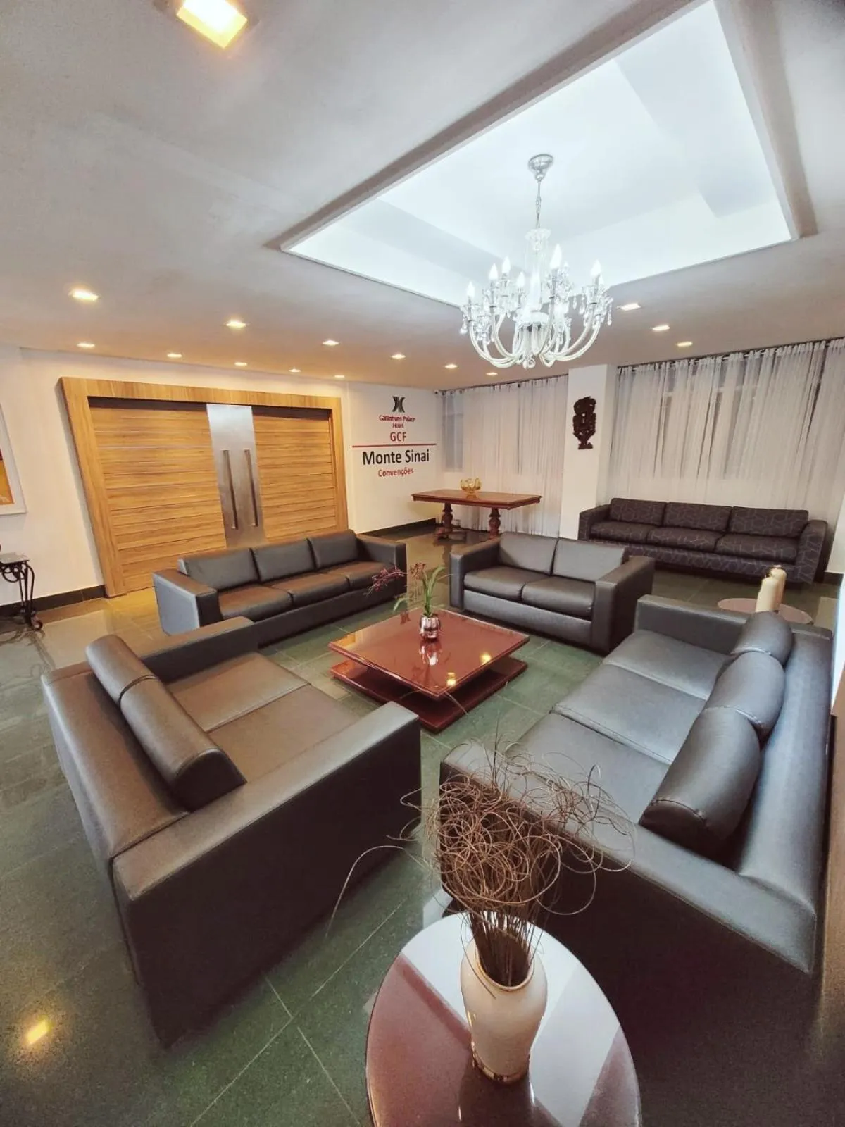 Lobby or reception in Garanhuns Palace Hotel