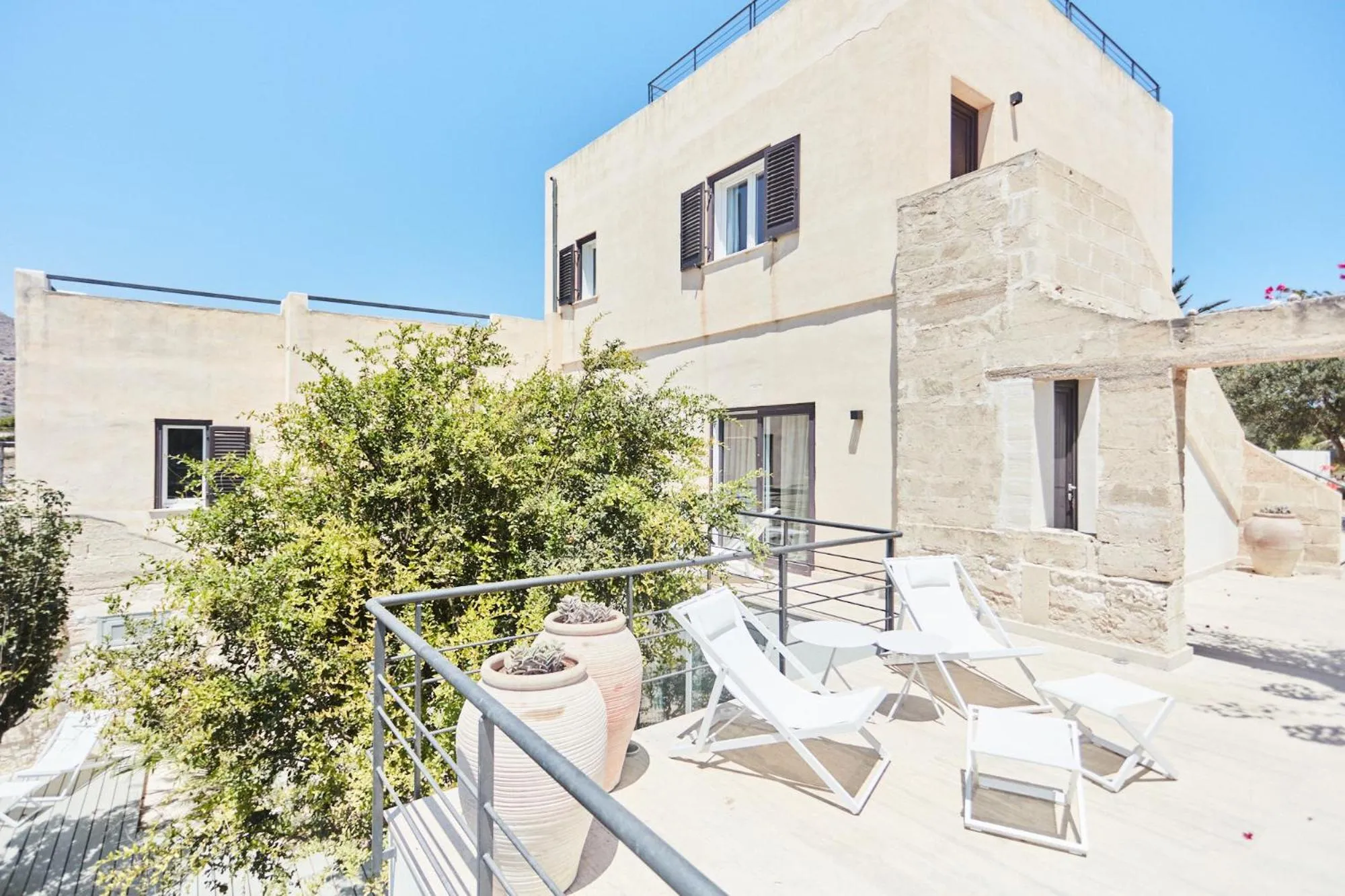 Property building in Villa Rocce Bianche